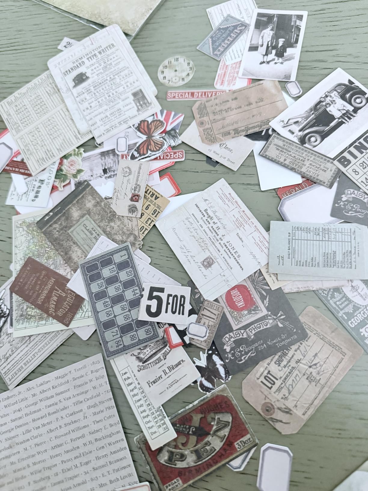 Ephemera Pack - Snippets by Tim Holtz Idea-ology, Various Sizes, 111 Pieces (TH93564) customer photo 1