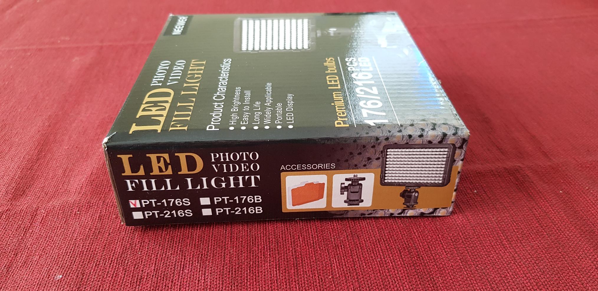 Neewer On Camera Video Light Photo Dimmable 176 LED Panel with 1/4 Thread for Canon, Nikon, Sony and Other DSLR Cameras, 5600K customer photo 1