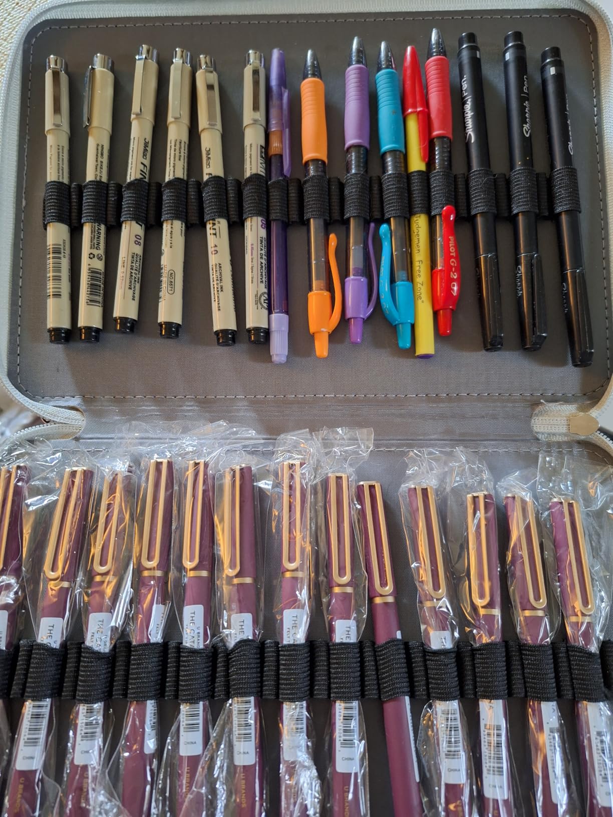 BTSKY 200 Slots Colored Pencil Organizer - Deluxe PU Leather Pencil Case Holder with Removal Handle Strap Pencil Box Large for Colored Pencils Watercolor Pencils (Black) customer photo 1