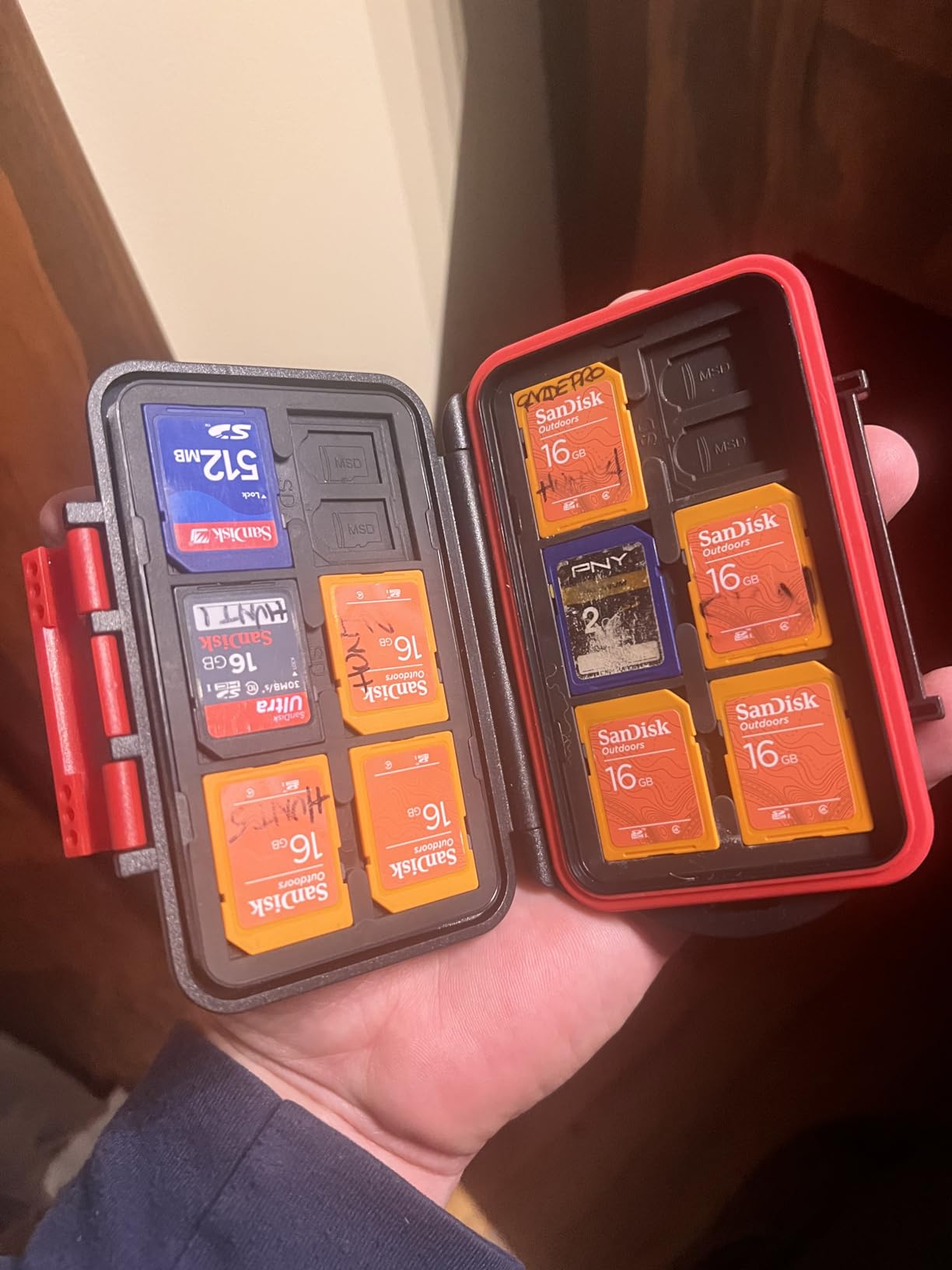 Anti-Shock Dust-Proof Waterproof Protective Ergonomic Rubber Sealed ABS-Plastic Shell Memory Card Storage Case - Holds 12 SD & 12 MicroSD Cards customer photo 1