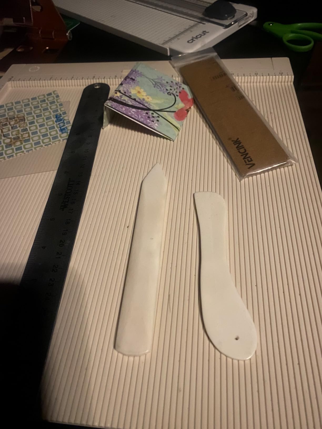 Genuine Bone Folder Set, Scoring, Creasing, Folding, Burnishing Tool | For Bookbinding Paper and Leather Crafts, Scrapbooking Origami Card Making Crafting, 100% Cattle Bone customer photo 2