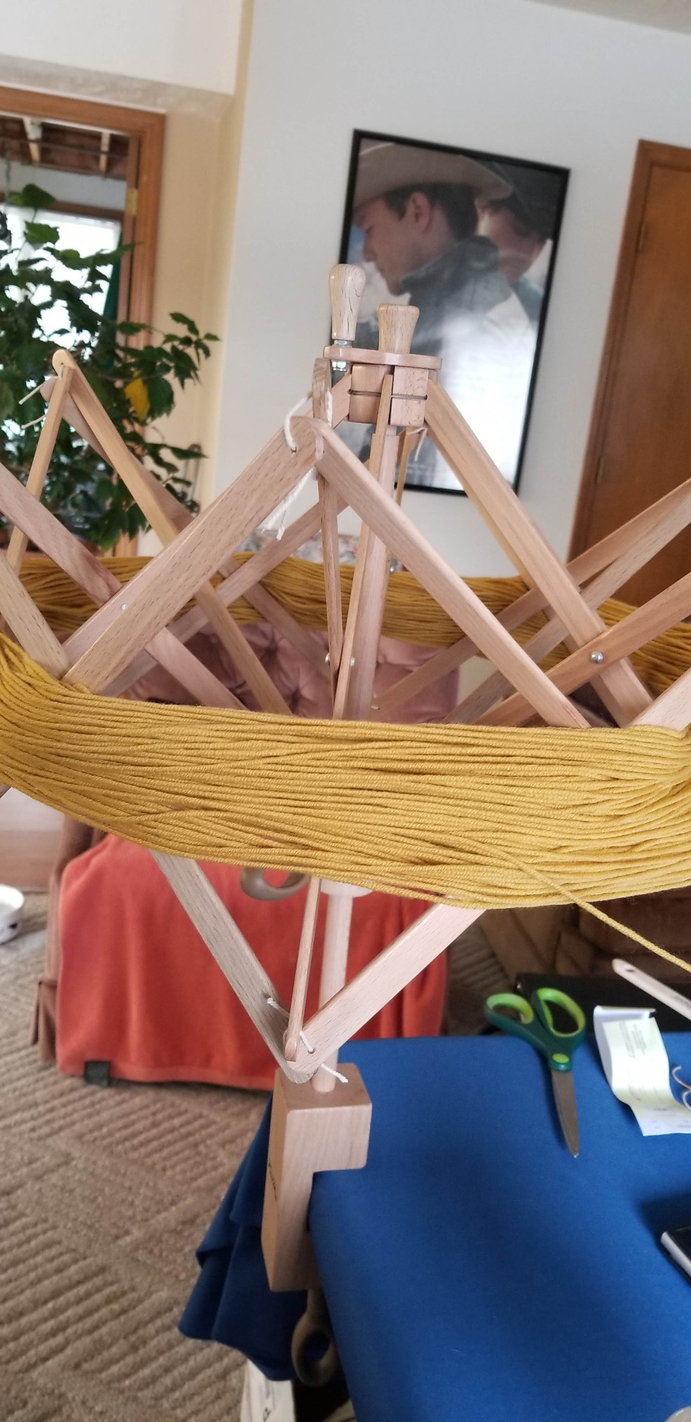 KnitPro Wooden Skein Winder | Signature Swift customer photo 2
