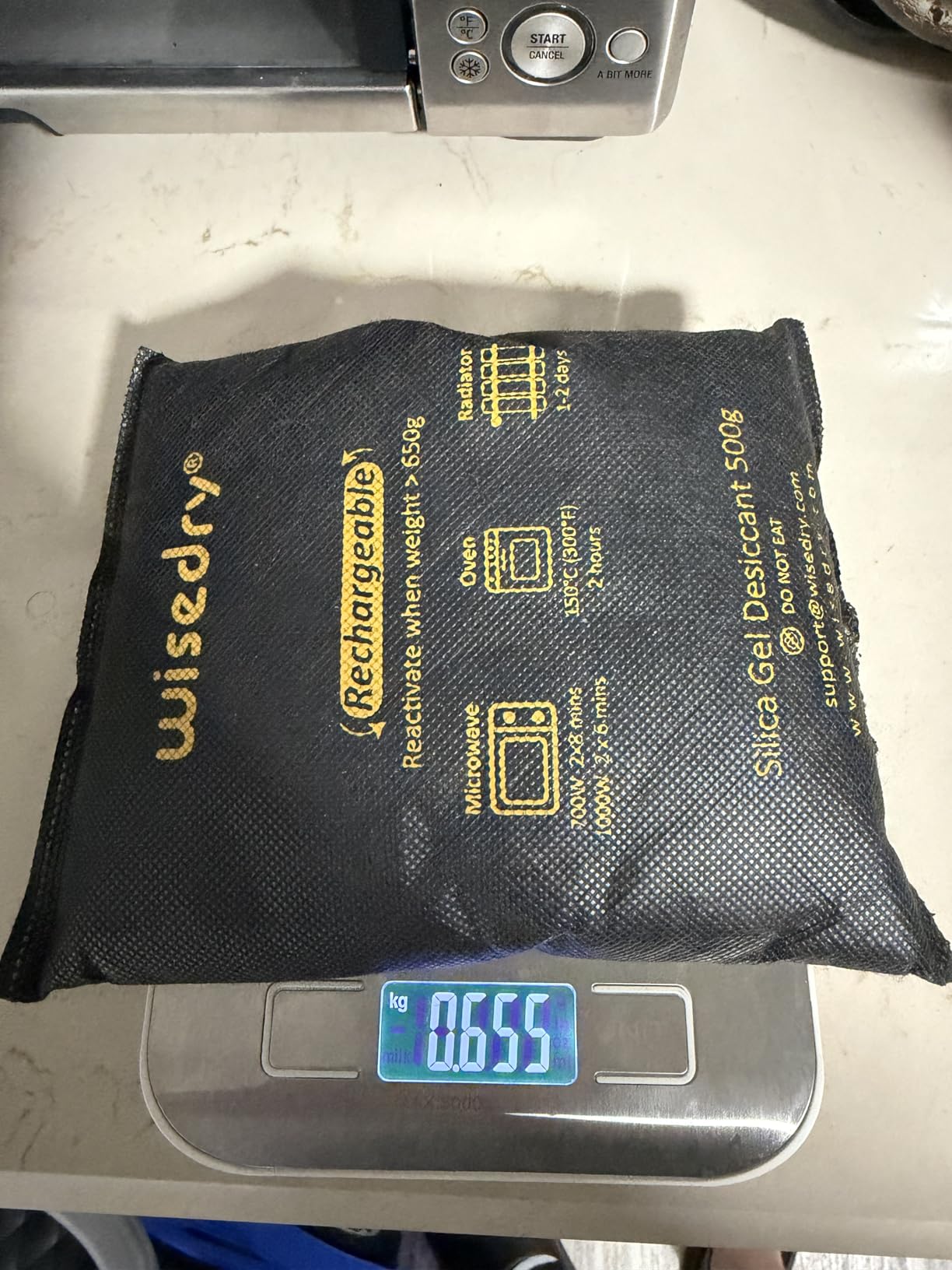 wisedry 2 x 500 Gram [2.2 lbs] Rechargeable Silica Gel Car Dehumidifier, Microwave Fast Reactivated Desiccant Packets Large for Gun Safe Closet Basement Garage Storage Moisture Absorber Bag Reusable customer photo 2
