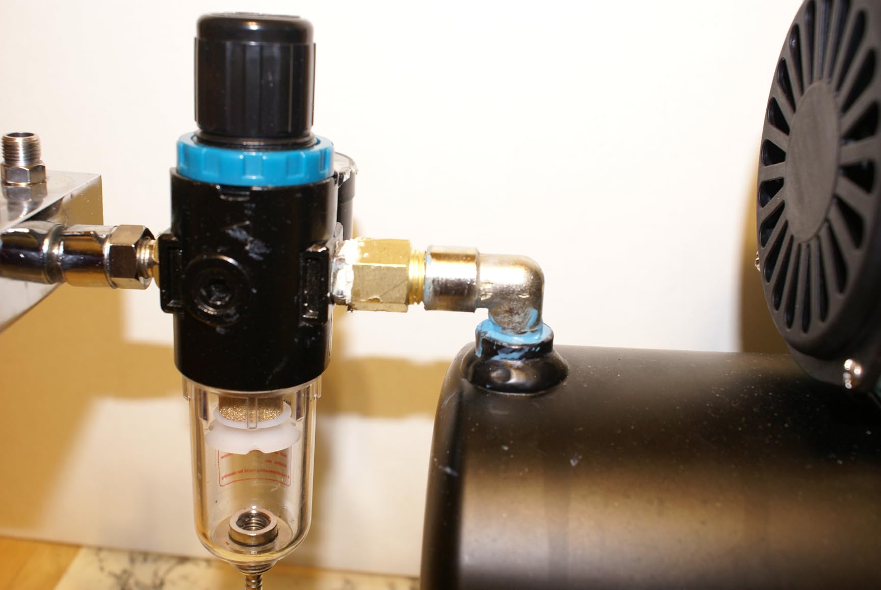 Master Airbrush Model TC-96T Air Brush Compressor Kit - Cool Runner Professional Twin-Piston Airbrush Compressor with 1.5 Gallon Air Tank, Regulator, Gauge, Water Trap Filter & Air Hose customer photo 1
