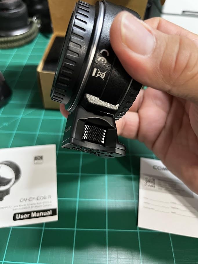 Commlite CM-EF-EOS R Lens Adapter, Electronic Auto-Focus EF to R Mount Adapter for Canon EF/EF-S Lens to EOS R Mirrorless Cameras customer photo 1