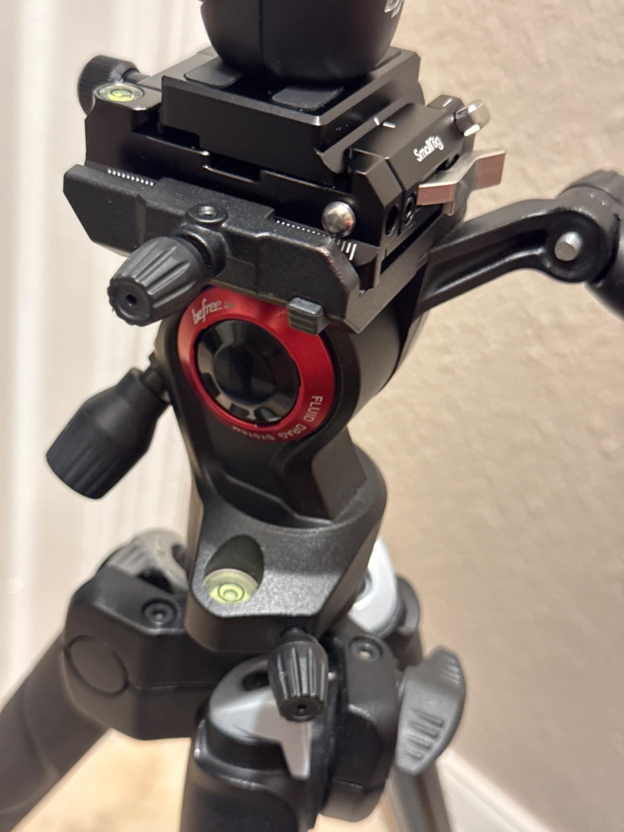 SMALLRIG Universal 15mm Rail Support System with 15mm Rod Clamp and Quick Release Plate - 2272 customer photo 2