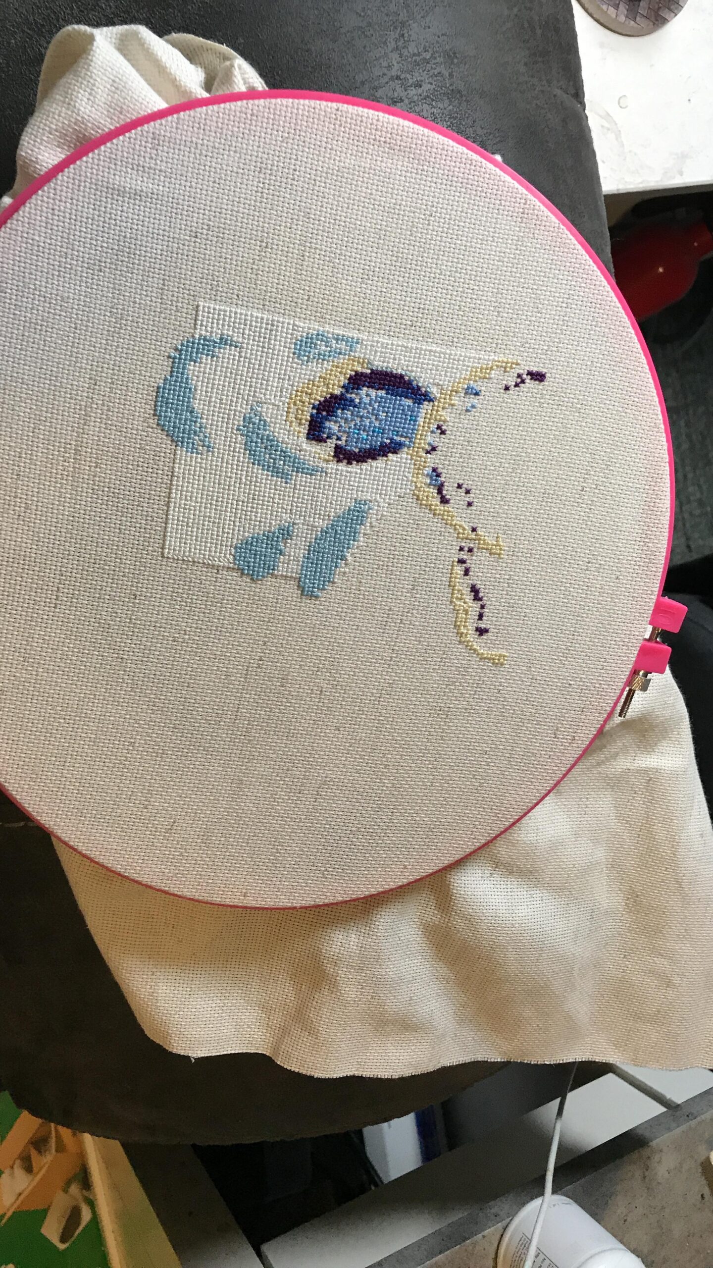 Susan Bates Plastic Embroidery Hoops: 3-pc. Set, Assorted Sizes Include 6-in, 8-in, & 10-in customer photo 1