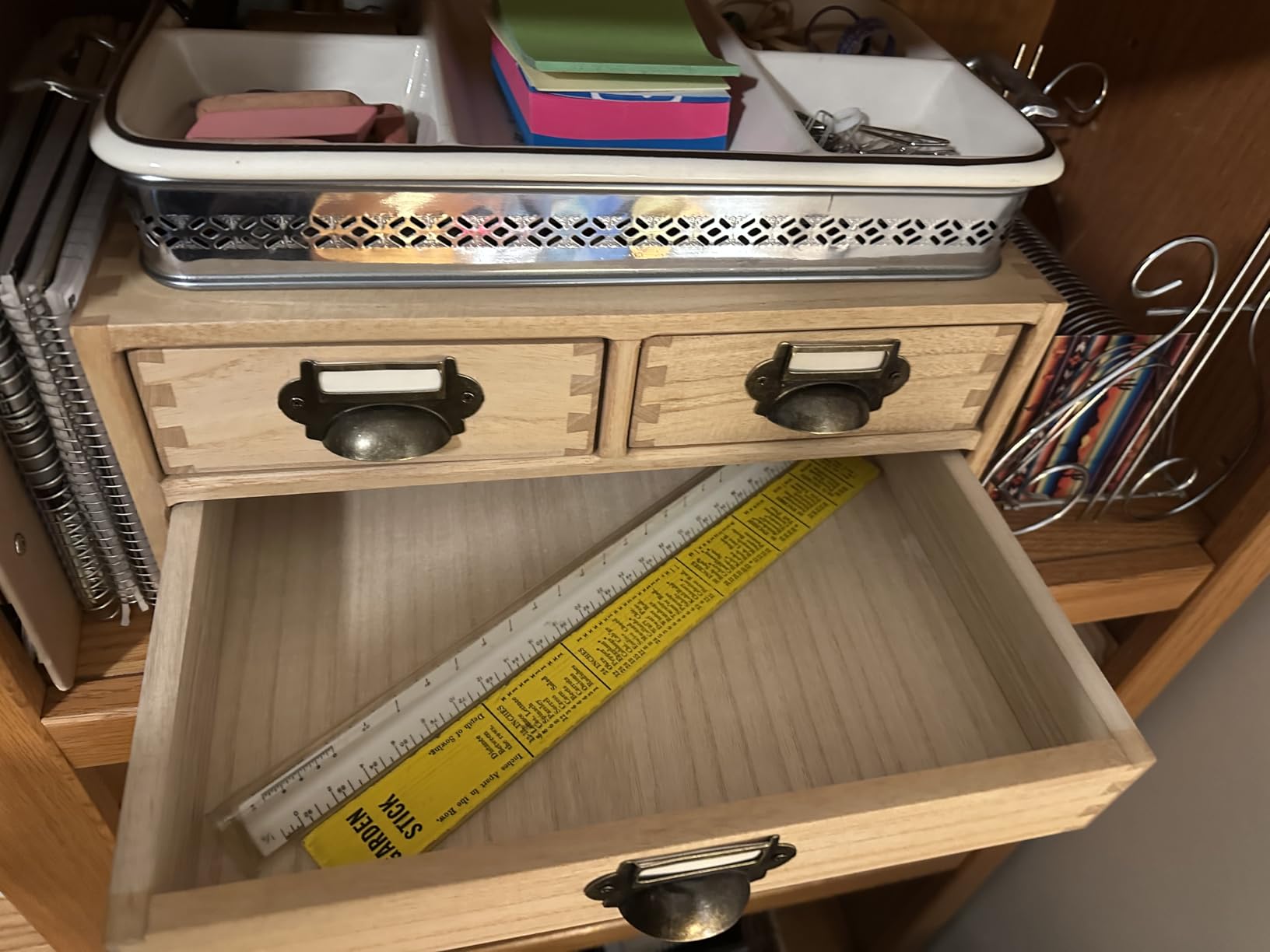 KIRIGEN Wood Desktop Storage Cabinet with 4 Drawers, 3-Tier Desk Organizer for Letter-Size Paper, Mail, Home Office Supplies, Makeup, Crafts, Desk or Countertop, Fully Assembled WJG34-NA customer photo 2