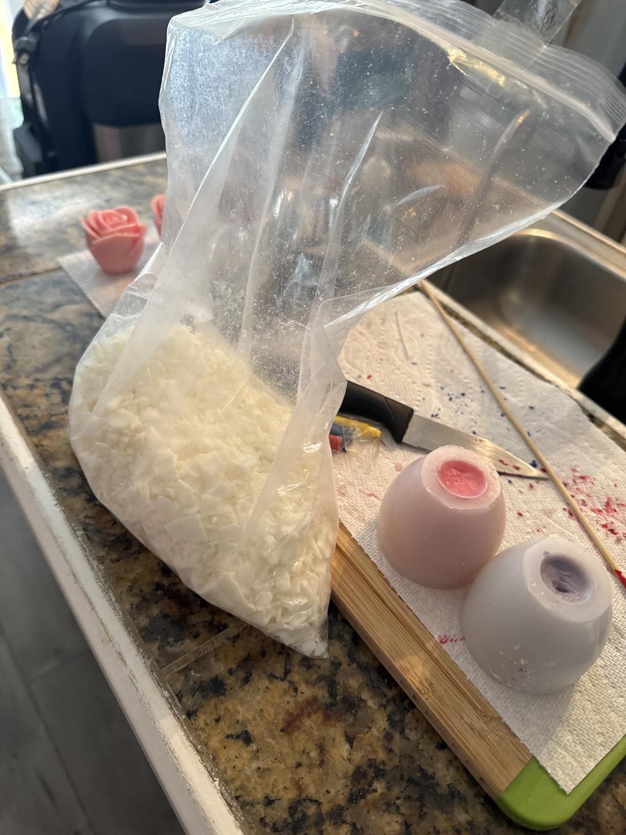 Oraganix 10 lbs Soy Wax DIY Candle Making Kit with 150 Pre-Waxed 6-Inch Wicks and 3 Centering Devices - Smooth Burning Wax for Craft Projects and Scented Project Creations customer photo 1