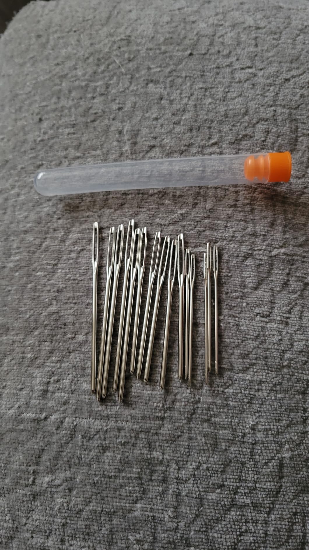 Large-Eye Blunt Needles, Hekisn Stainless Steel Yarn Knitting Needles, Sewing Needles, Crafting Knitting Weaving Stringing Needles, Perfect for Finishing Off Crochet Projects (9 Pcs) customer photo 1