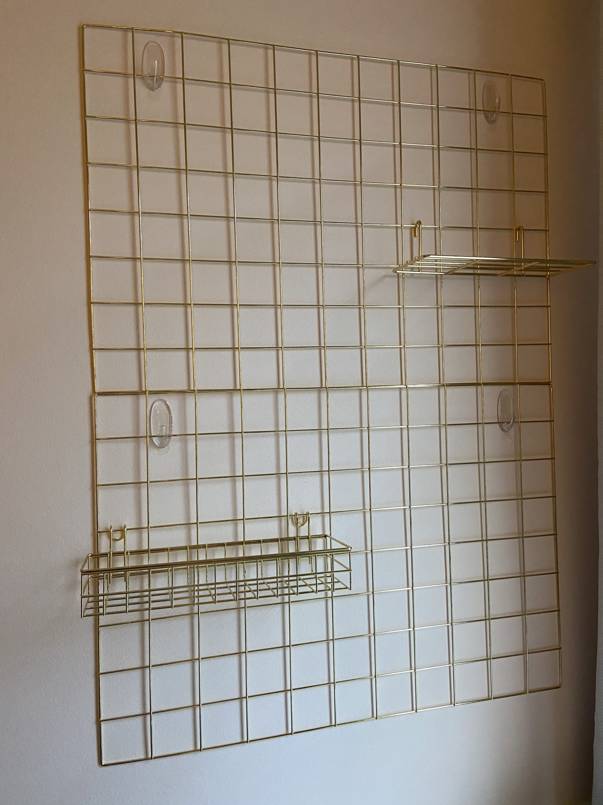 Grid Wire Board, for Memo Picture Panel Wall Decoration for Room Office Mat Photo Hanging Art Display Frames Desk Storage Organizer, 17.3
