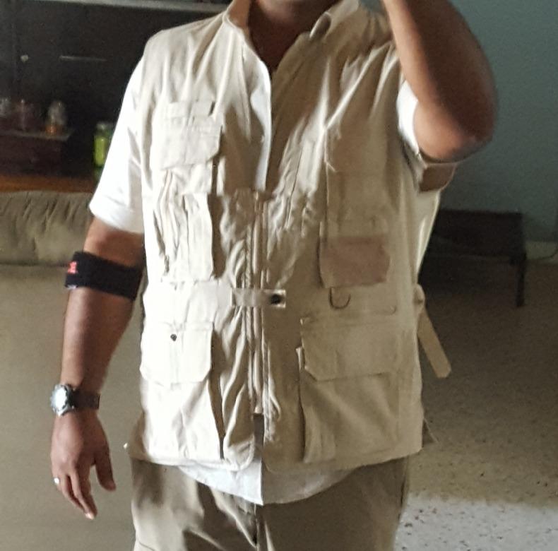 Foxfire Men's Utility Hiking Safari Vest for Travel, Photo, and Outdoor Wear with Pockets, Cotton customer photo 2