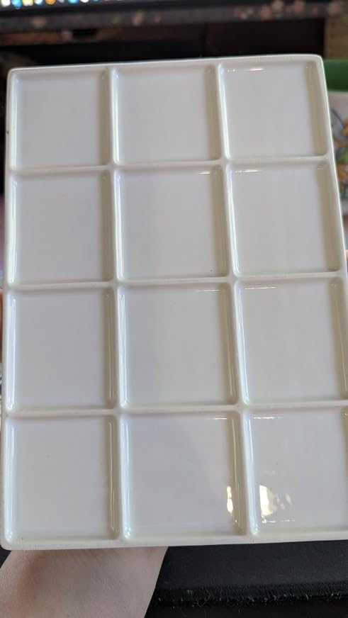 MEEDEN 18-Well Porcelain Artist Paint Palette, Mixing Art Ceramic Watercolor Paint Palette for Watercolor Gouache Acrylic Oil Painting, Rectangle 8 by 5-1/2-Inch customer photo 2