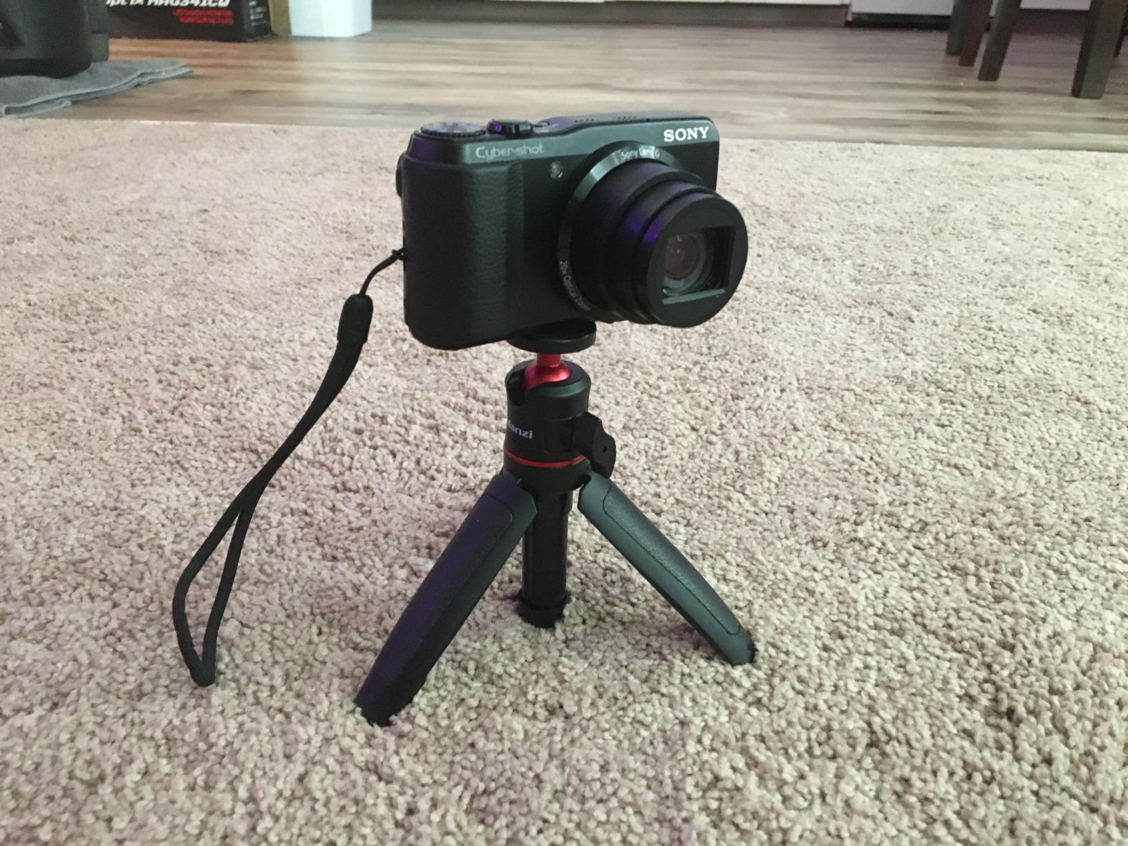 ULANZI MT-08 Extension Pole Tripod, Mini Selfie Stick Stand Handle Grip for Osmo Pocket 3 4 Xtra Muse iPhone Pro Max Smartphone Canon G7X Mark III Sony ZV-1 RX100 VII A6400 A6600 Cams Vlogging customer photo 2