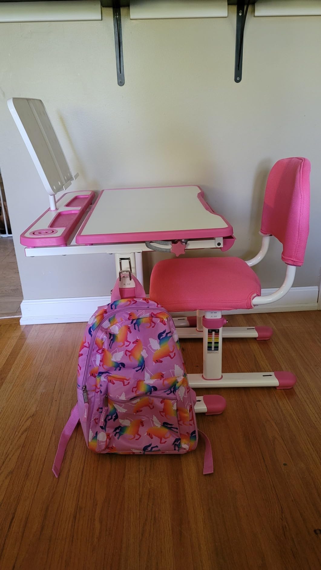 Artist hand Kids Desk and Chair Set, Ergonomic Height Adjustable Kids Desk with Tiltable Desktop, LED Light & Pull-Out Drawer, Kids Drawing Table Study Desk for Kids 3-12 Boys Girls, Pink customer photo 1