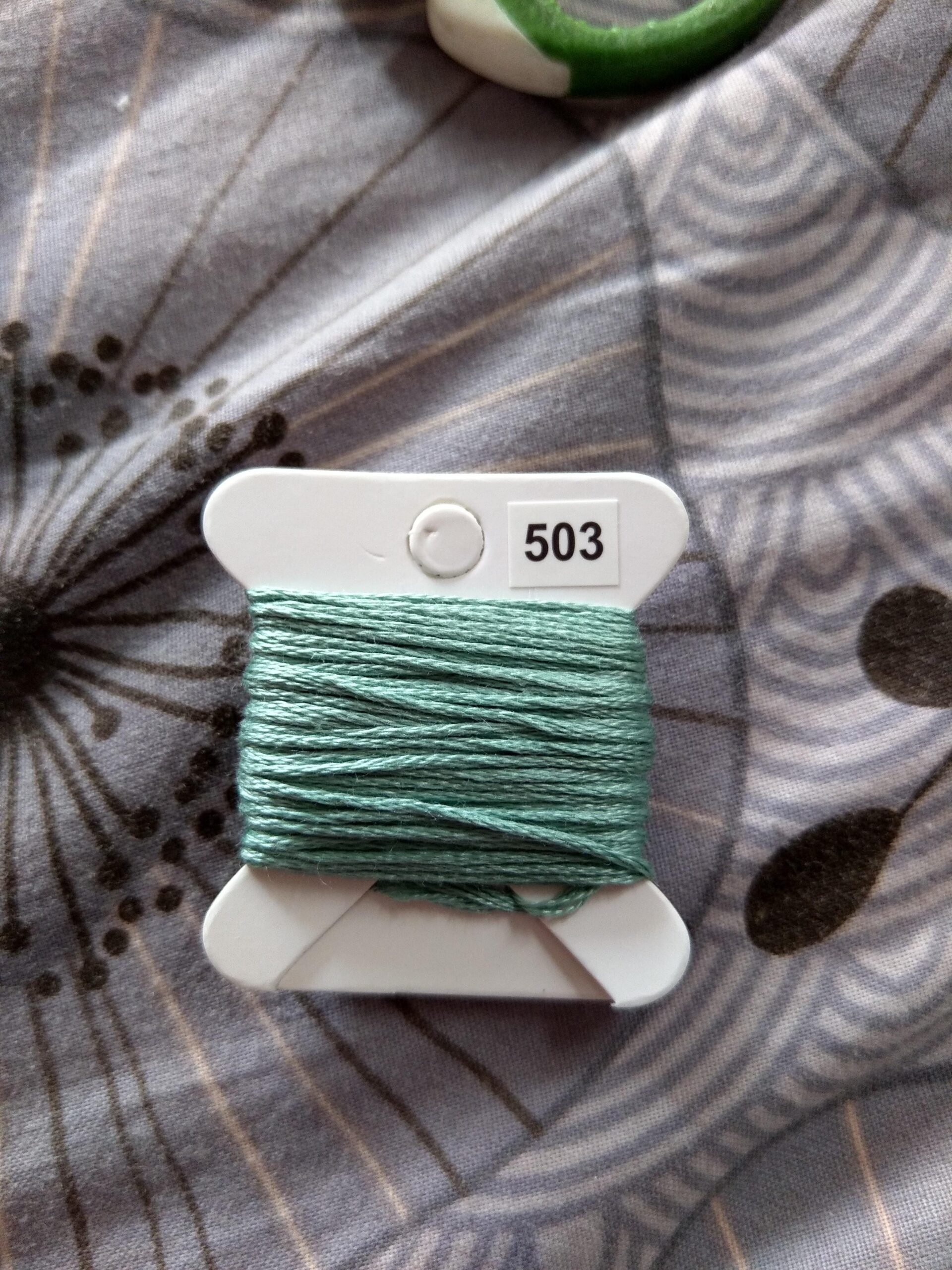 Embroidery Floss Bobbins-Paper Cross Stitch Embroidery Thread Organizer Cardboard -Floss Bobbins- Crafts Floss Bobbins -165 Thread Bobbin Cards (White) customer photo 1
