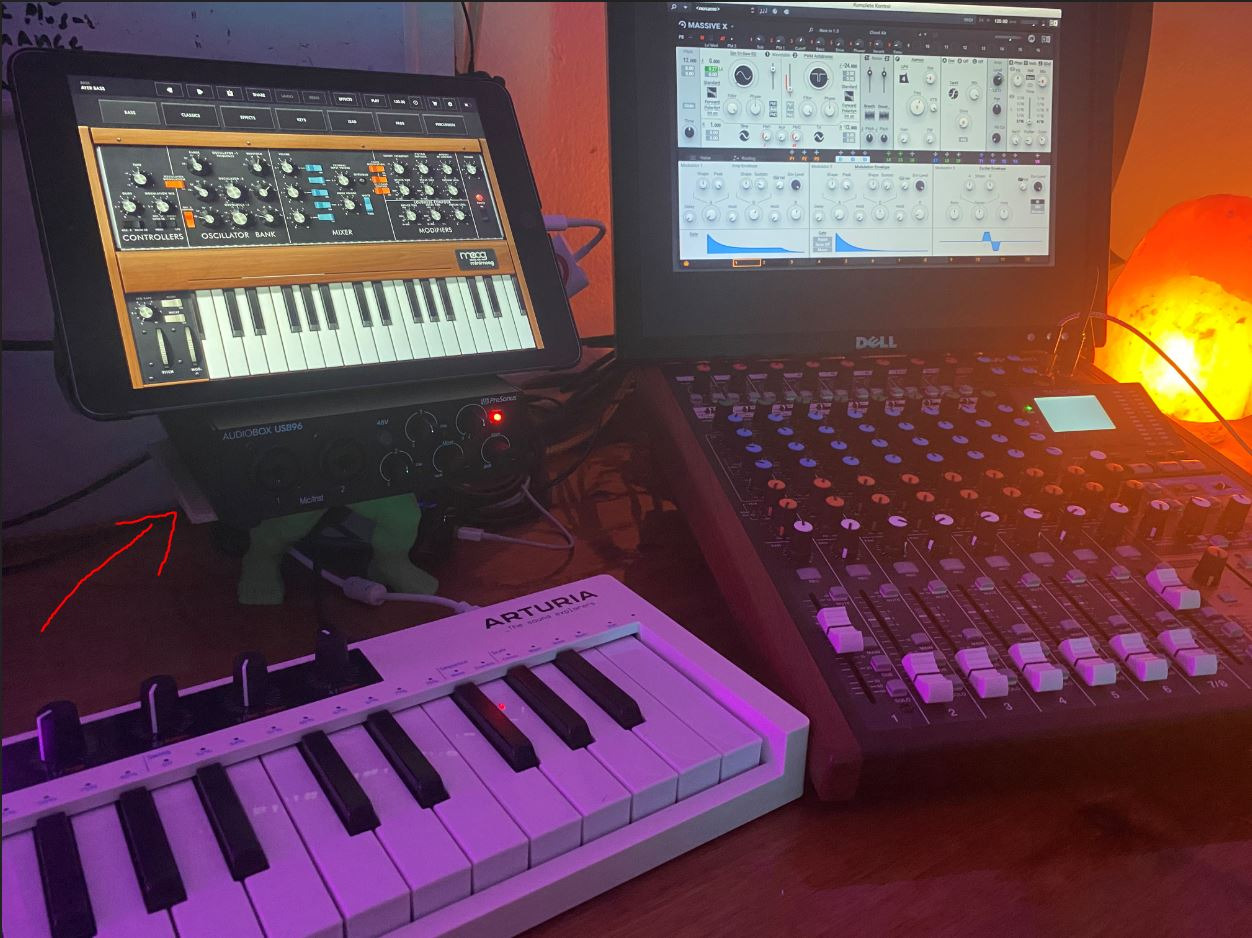 PreSonus AudioBox 96 25th Anniversary USB Audio Interface - 2 combo mic/instrument/line inputs with 24-bit/96kHz resolution customer photo 2