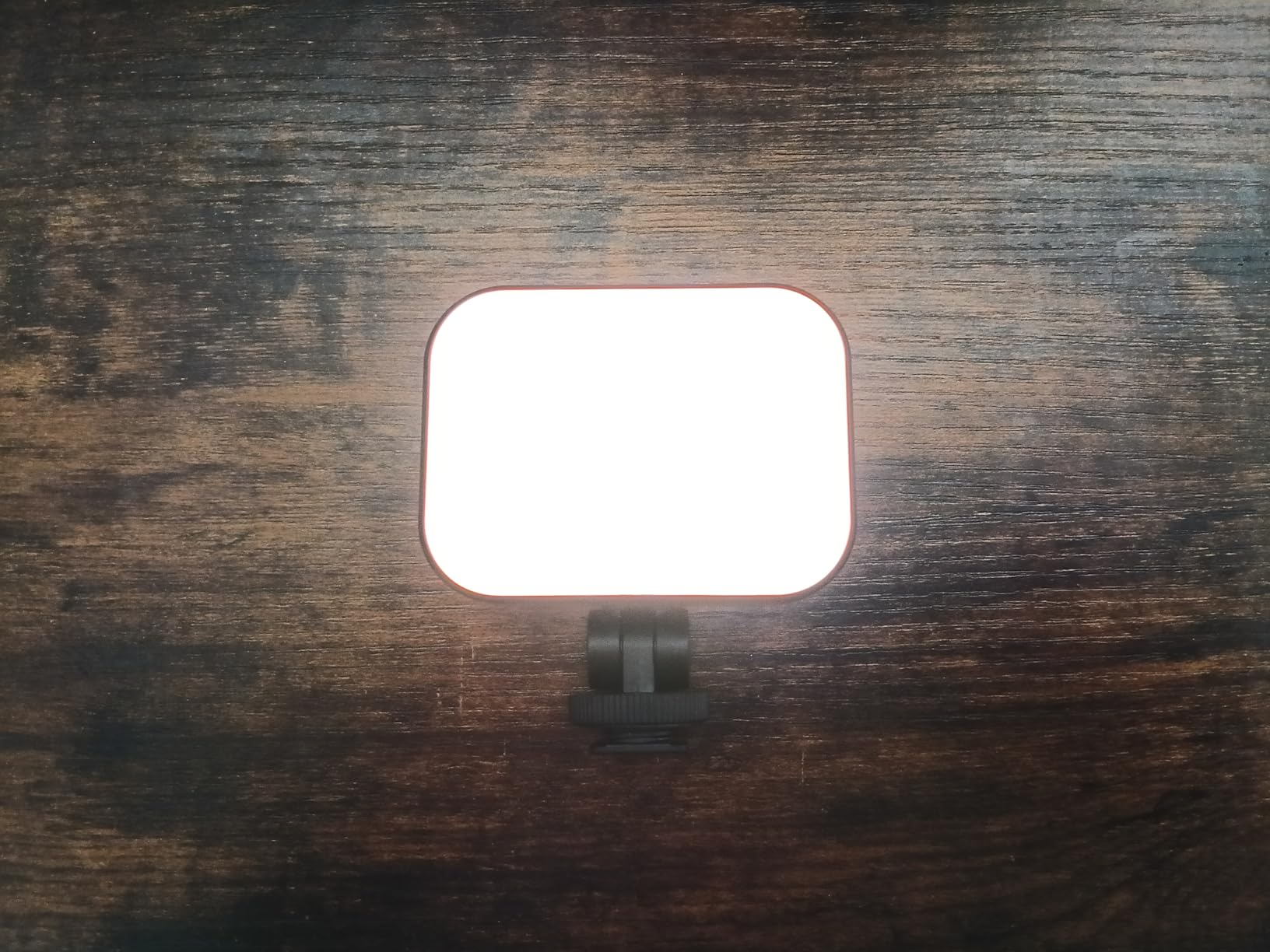 VIJIM VL100C Bi-Color LED Video Light on Camera, Mini Rechargeable 2000mAh LED Camera Lights, CRI95+ Dimmable 2500-6500K Ultra Bright Photo and Video Lighting, LED Fill Lamp customer photo 1