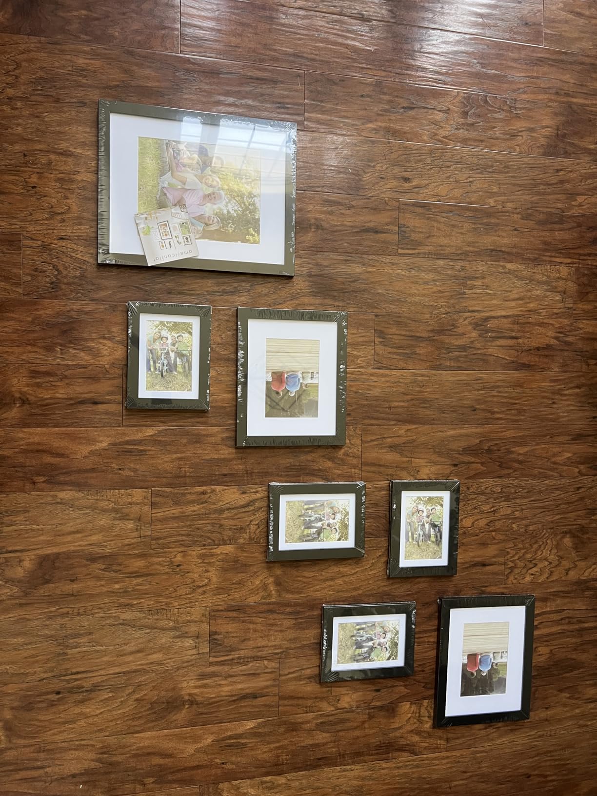 Americanflat Set of 7 Picture Frames with Shatter-Resistant Glass - Gallery Wall Frame Set with One 11x14, Two 8x10 and Four 5x7 Frames - Signature Collection - White customer photo 1