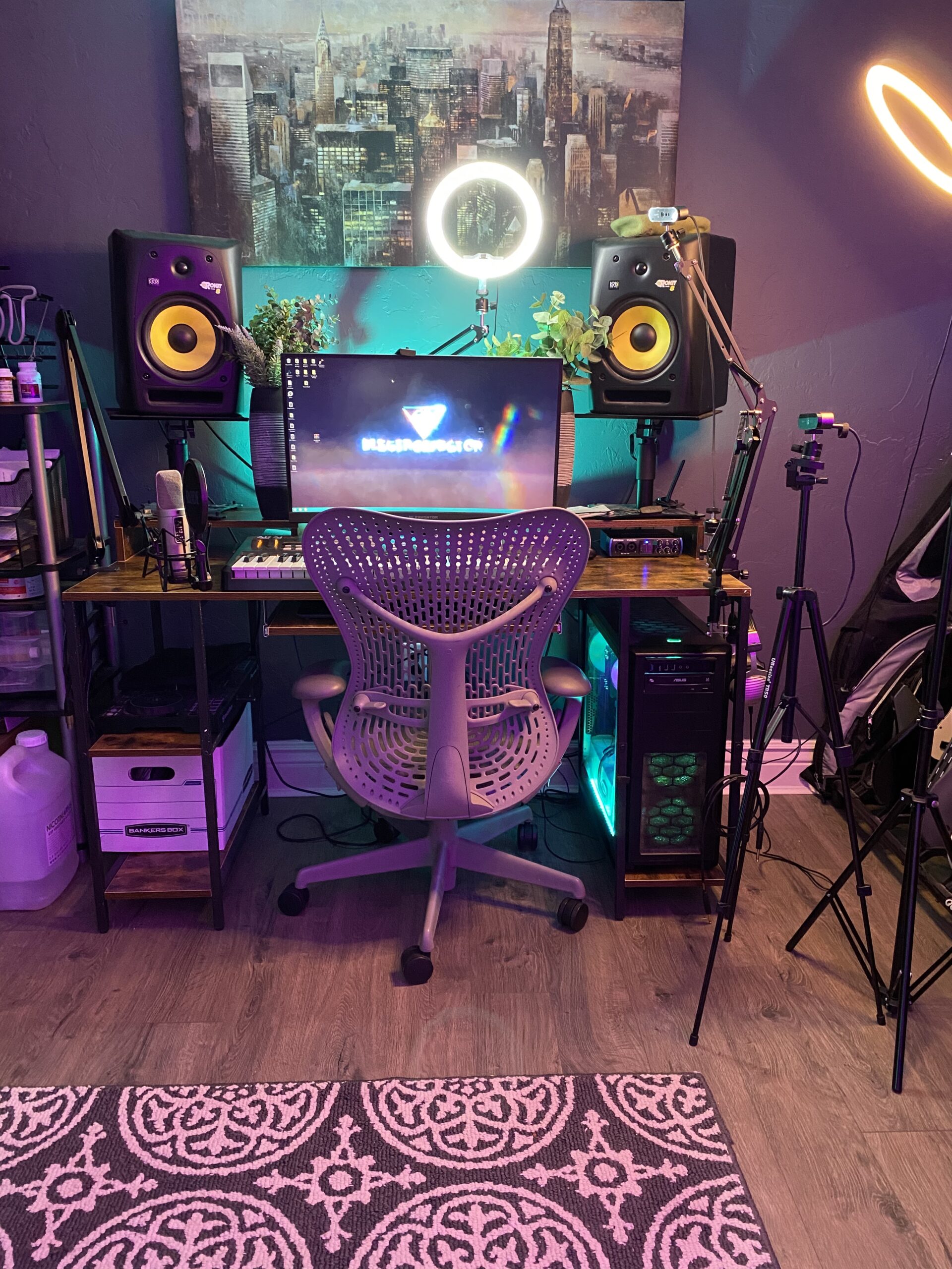 HYPIGO Computer Desk with Keyboard Tray, 55 Inch Music Studio Desk Music Production Desk with Storage Shelves Monitor Stands and 4 Iron Hooks customer photo 2