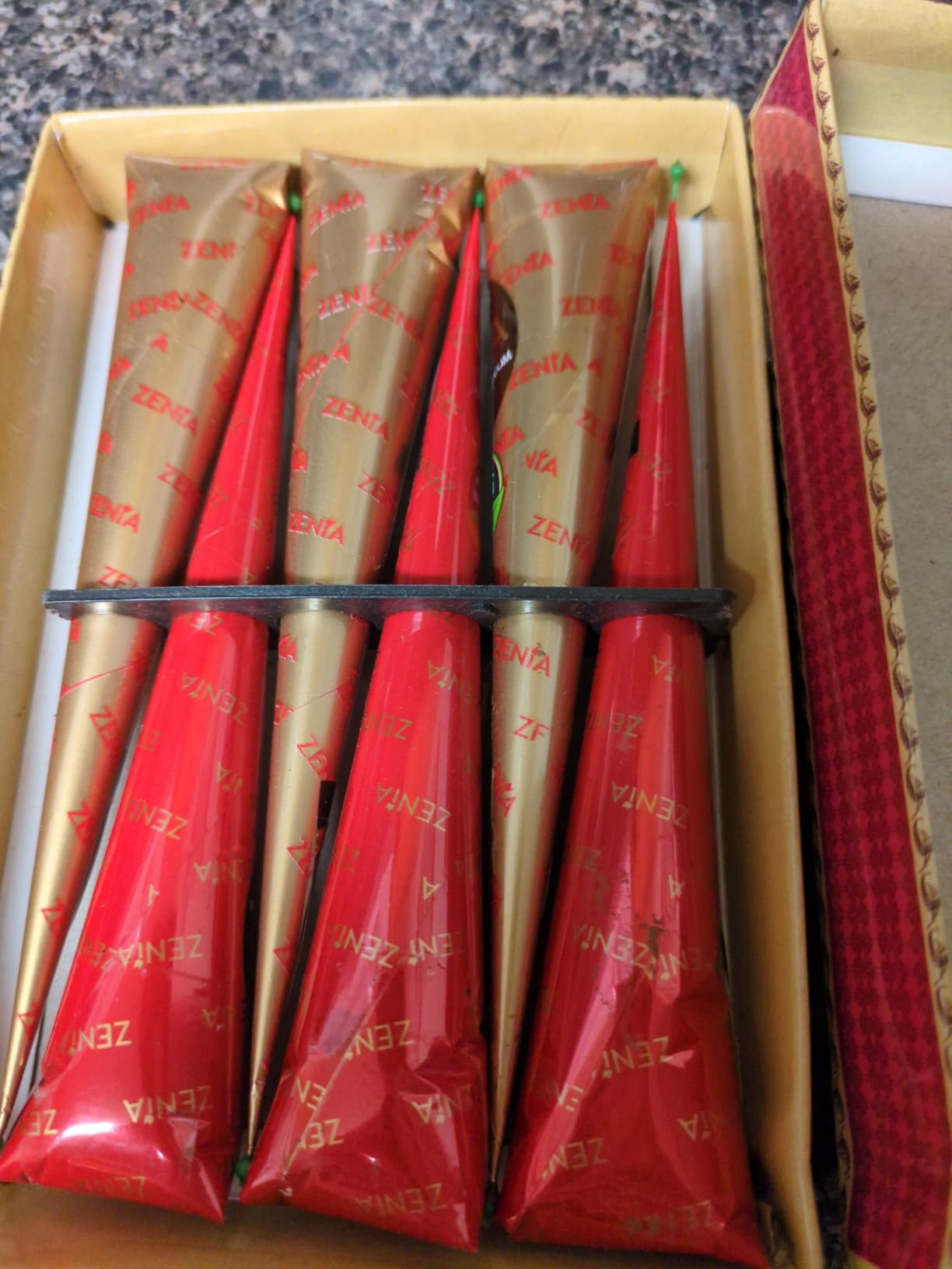 Zenia 6 Pack 100% Natural Ready to Use Henna Paste Hair Color Hair Dye Cones Reddish Brown Color customer photo 1