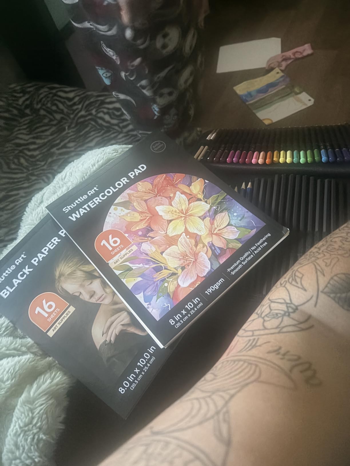 Shuttle Art 103 PCS Drawing Kit, Professional Drawing Supplies with Sketch, Charcoal, Colored, Graphite, Pastel Pencils & Sticks, Complete Drawing Tools and Paper Pads in Zipper Case for Artists&Kids customer photo 1