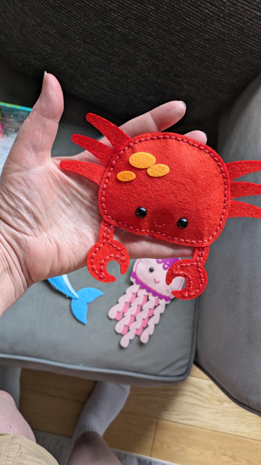 Craftorama Sewing Kit for Kids, Fun and Educational Animal Craft Set for Boys and Girls Age 7-12, Sew Your Own Felt Animals Craft Kit for Beginners, 165 Piece Set customer photo 2