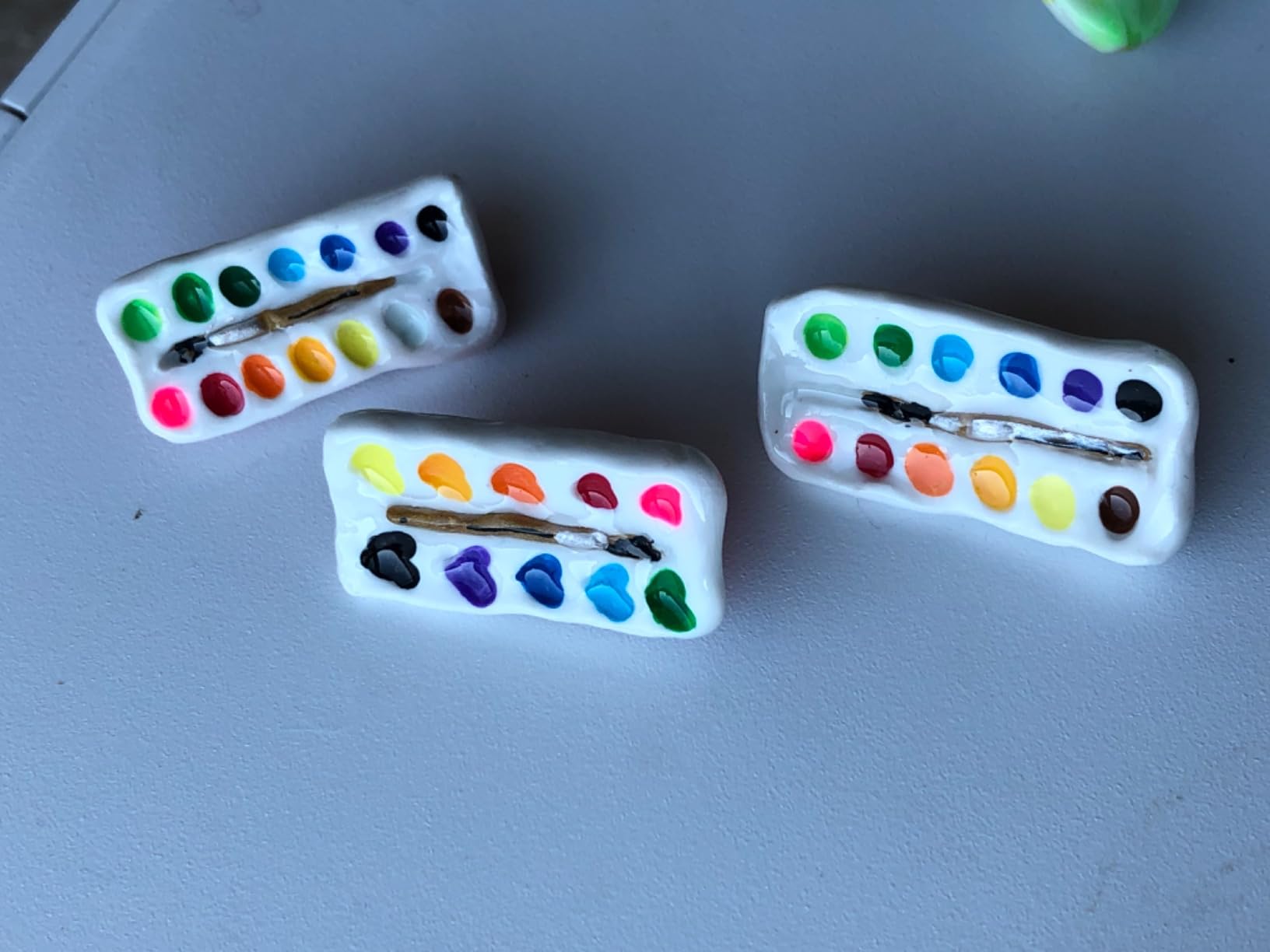 400pcs PVC Rubber Pin Backs Butterfly Clutch Pin Tie Tacks Blank for Uniform Badges Backing Holder Clasp Lapel Enamel (200 Sets) customer photo 2