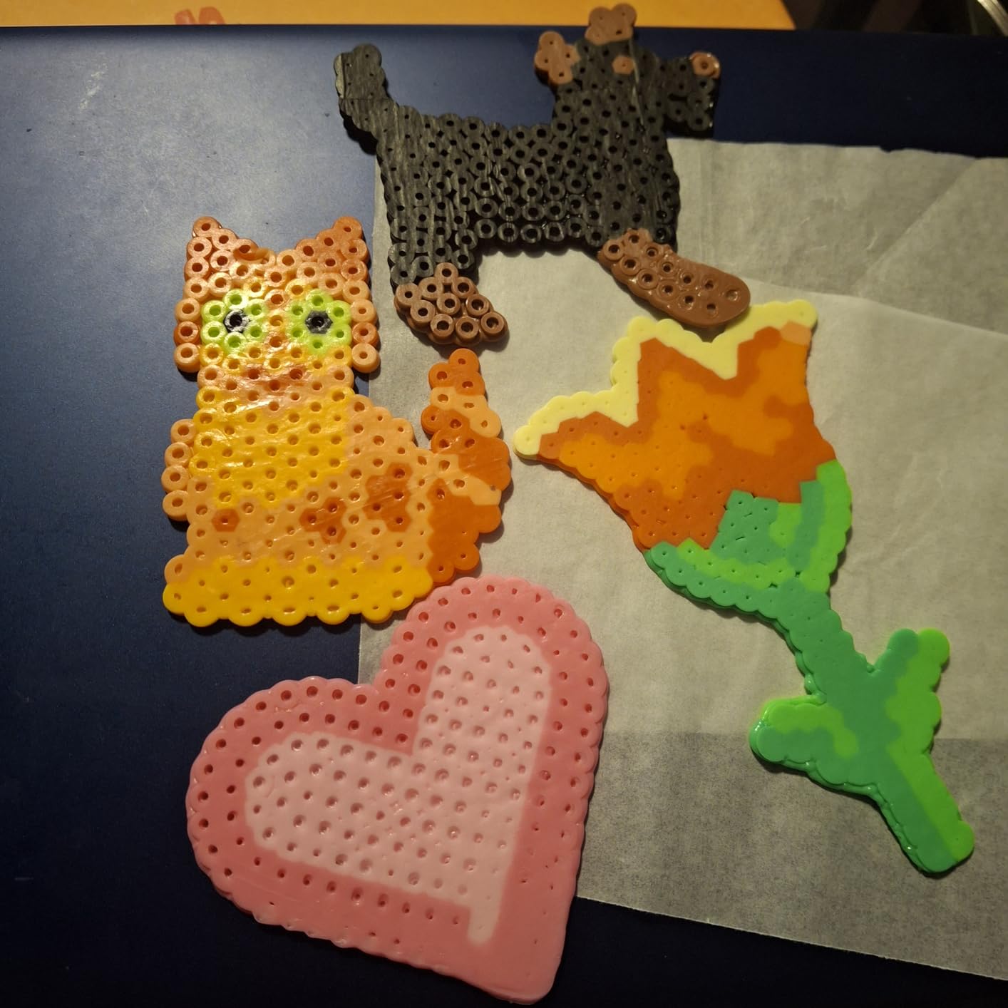 Made By Me Ultimate Bead Pets by Horizon Group USA, Bead Pets Crafts for Kids, Includes Over 1400 Beads, Cording, Keychains & Carabiner Clips, Design Templates, Storage Cases & More customer photo 1
