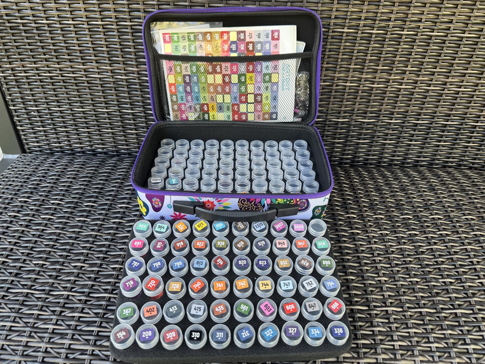 ZORETCO Diamond Painting Storage Case, 60 Slots Portable Diamond Art Kits with Accessories for Craft Rhinestones & Jewelry Beads Organizer Boxes customer photo 1