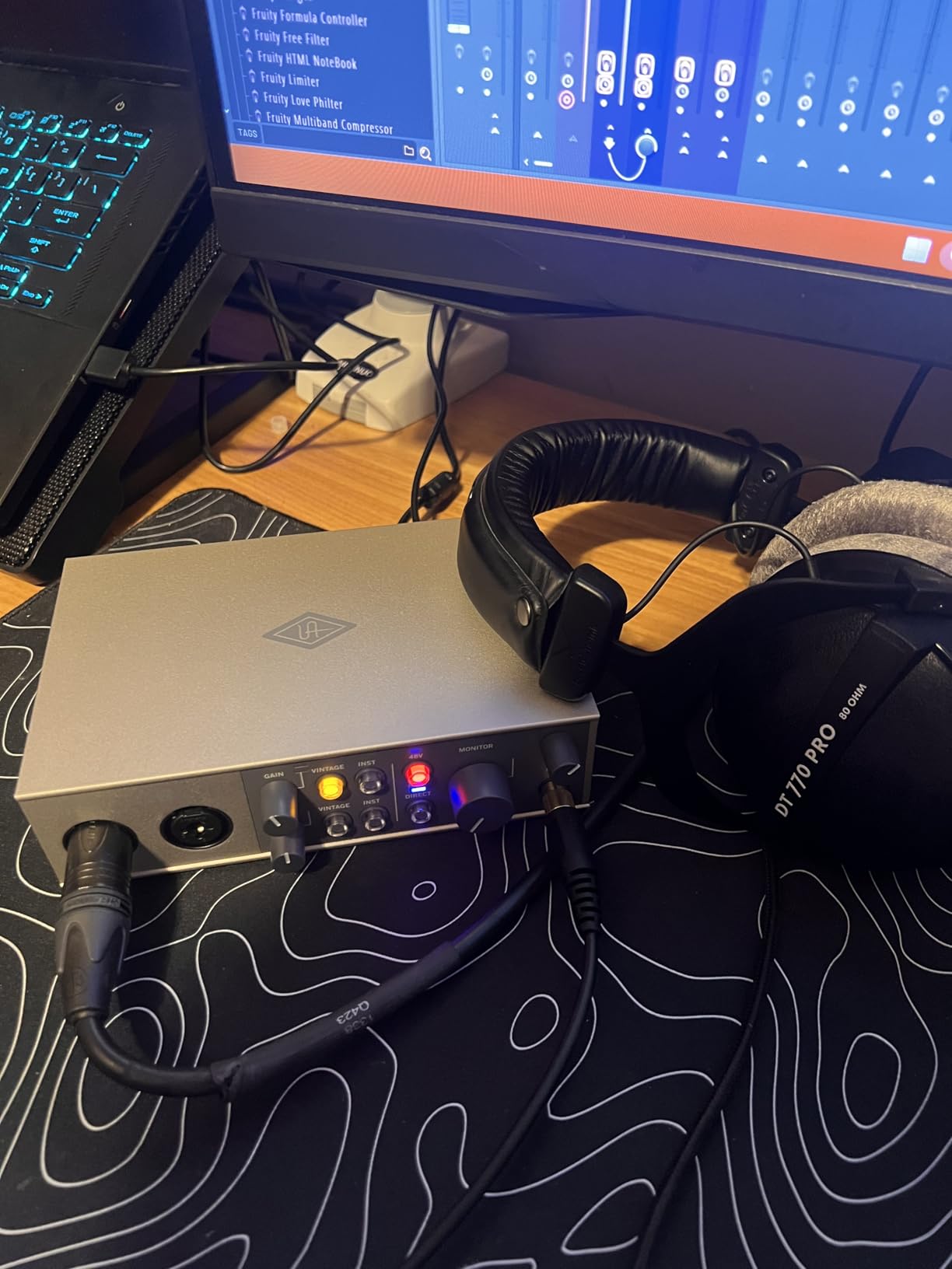 Universal Audio Volt 2 USB Audio Interface - 2x2 USB-C interface with 610 tube emulation and MIDI for musicians, podcasters and streamers customer photo 1