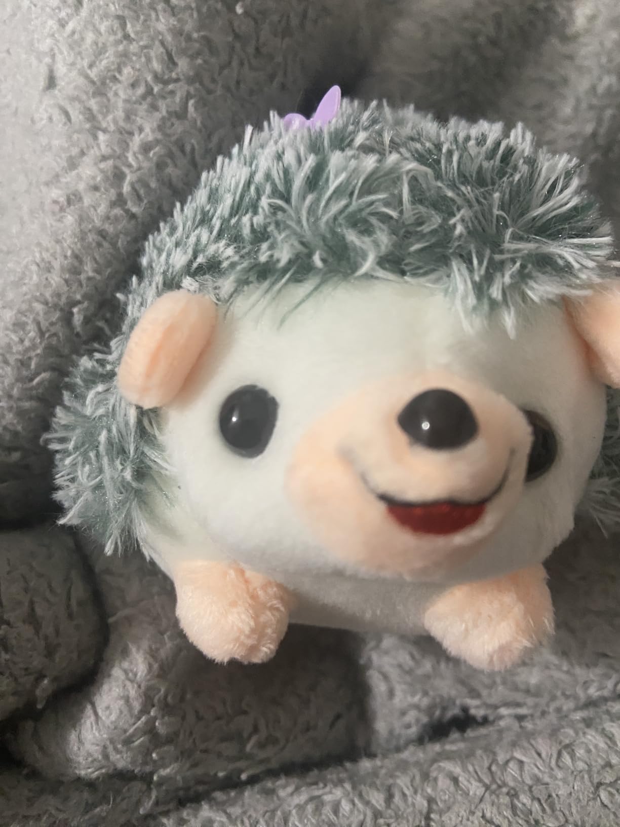 Hedgehog Shaped Pin Cushion Sewing Kit with 100 Colored Pins customer photo 1
