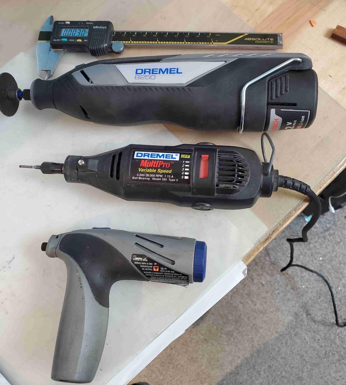 8250-5 12V Lithium-Ion Variable Speed Cordless Rotary Tool with Brushless Motor - 5 Rotary Tool Accessories, 3Ah Battery, Charger, and Tool Bag customer photo 2
