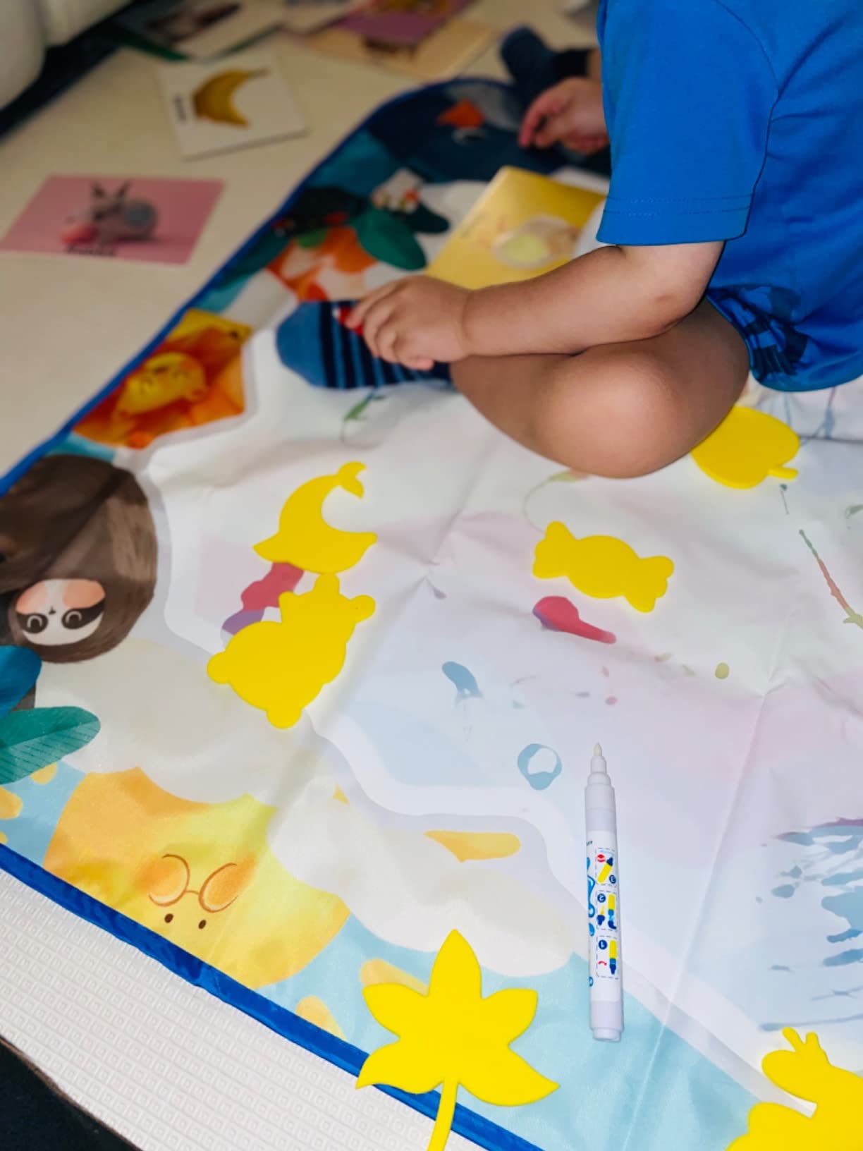 bemece Water Doodle Mat 40 x 32 Inches Aqua Painting Drawing Mat Mess Free Learning Toy Mat Early Education Gifts for Kids ChildrenToddlers Aged 3 4 5 6 7 Years Old customer photo 2
