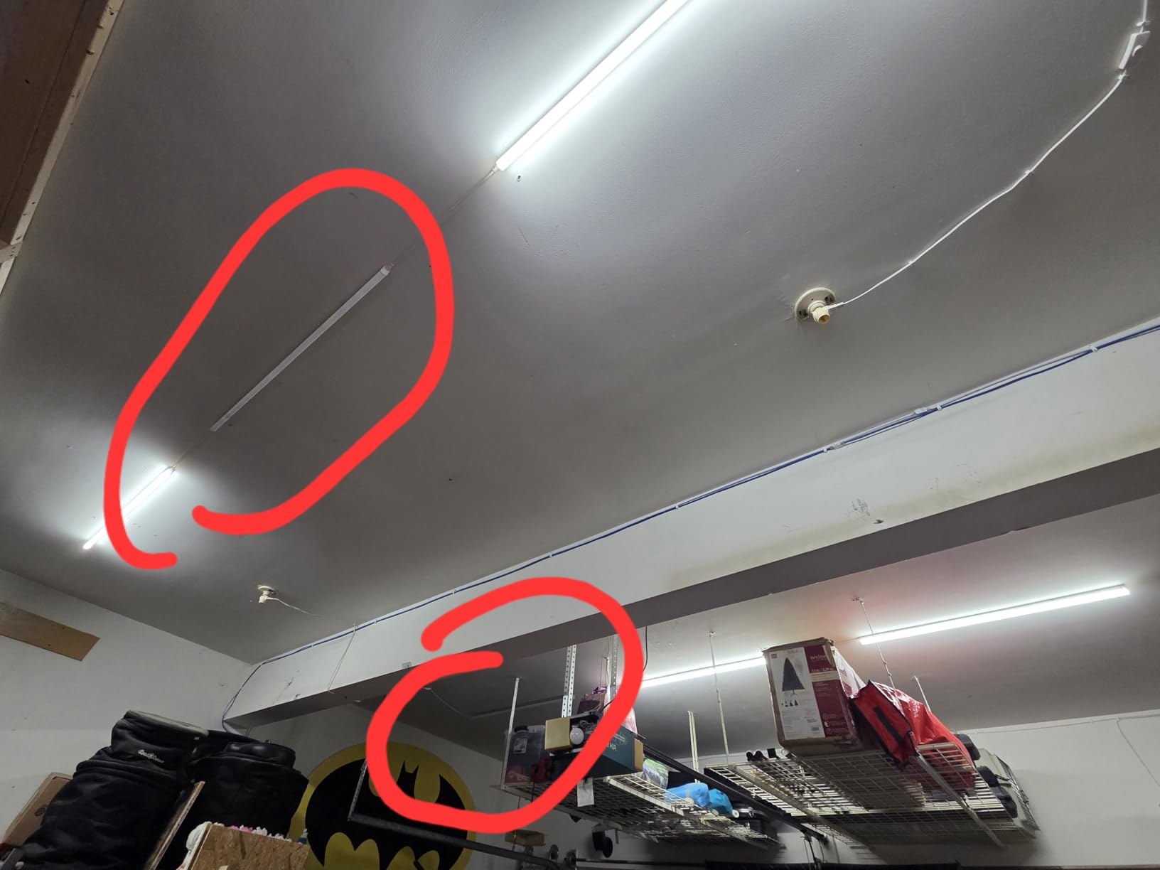Barrina T5 4FT LED Shop Light, 2200lm, 5000K Daylight White, 20W Utility Light Fixture, Ceiling and Under Cabinet Lights for Workshop Garage, Corded Electric with ON/Off Switch, 6 Pack customer photo 2