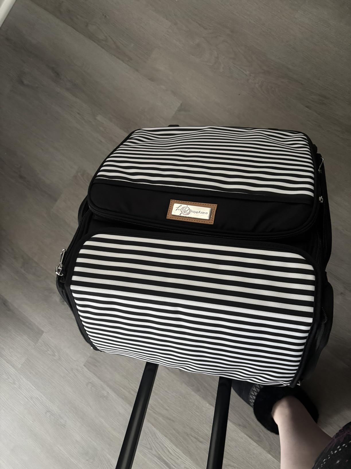 Everything Mary Rolling Scrapbook Tote - Grey Stripes Craft Bag with Wheels - Portable Storage Organizer for Scrapbooking, Papercraft & Art Supplies customer photo 1