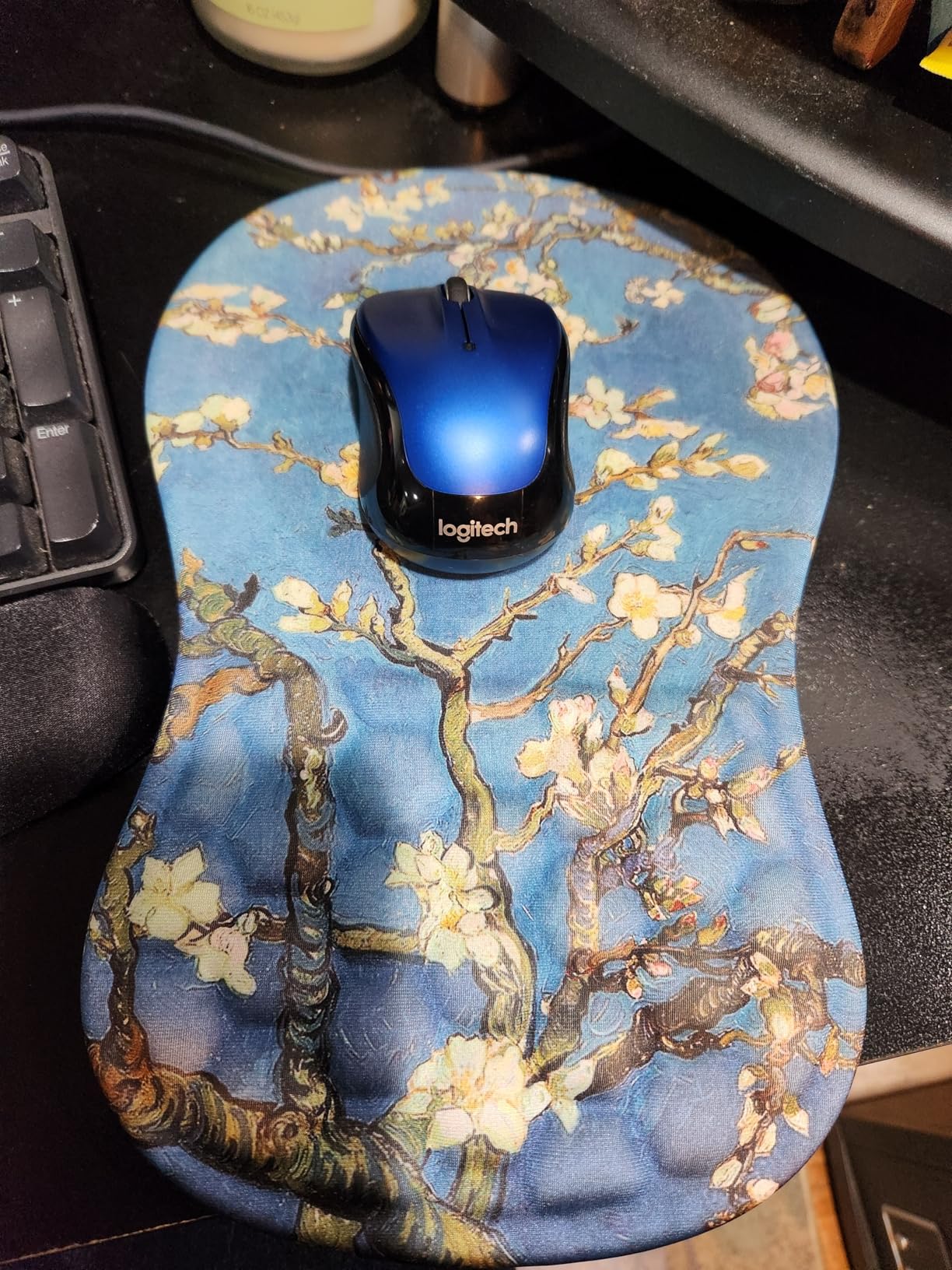 Hokafenle Ergonomic Mouse Pad Wrist Support, Wrist Rest Mousepad for Carpal Tunnel Pain Relief with Integrated Memory Foam Slope Massage Bulge (11.8x7.9 inch, Topographic Contour) customer photo 1