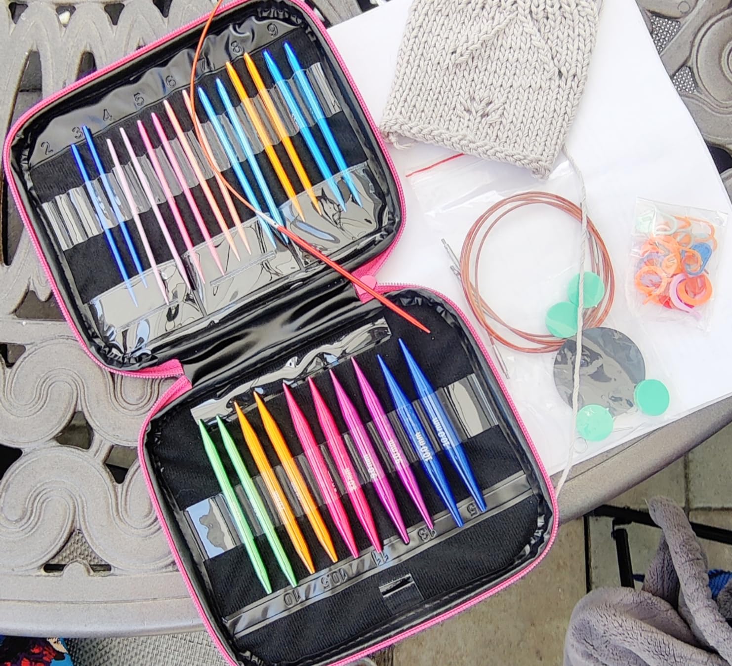 Weabetfu 60pcs Interchangeable Circular Knitting Needles Set with Case 13 Pairs of Aluminum Circular Knitting Needle for Handmade DIY Knitting with Knitting Accessories customer photo 1