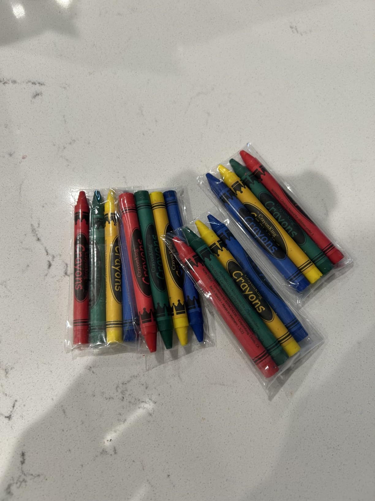 CrayonKing 100 Bulk Crayons - 25 Individually Wrapped Cello Packs of 4 | Crayon Party Favors for Kids | Restaurants, Classrooms & Goodie Bags | Non-Toxic customer photo 1