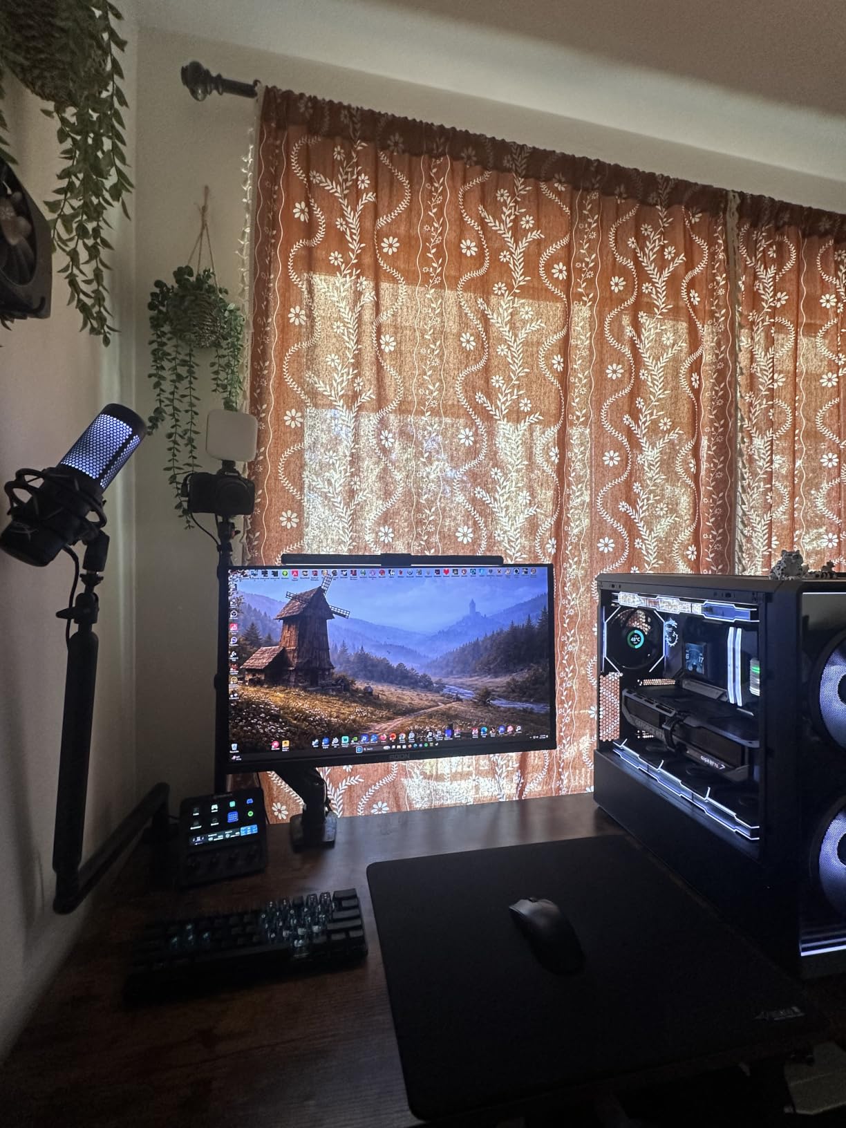 FIFINE Microphone Boom Arm, Low Profile Adjustable Stick Microphone Arm Stand with Desk Mount Clamp, Screw Adapter, Cable Management - BM88 customer photo 2