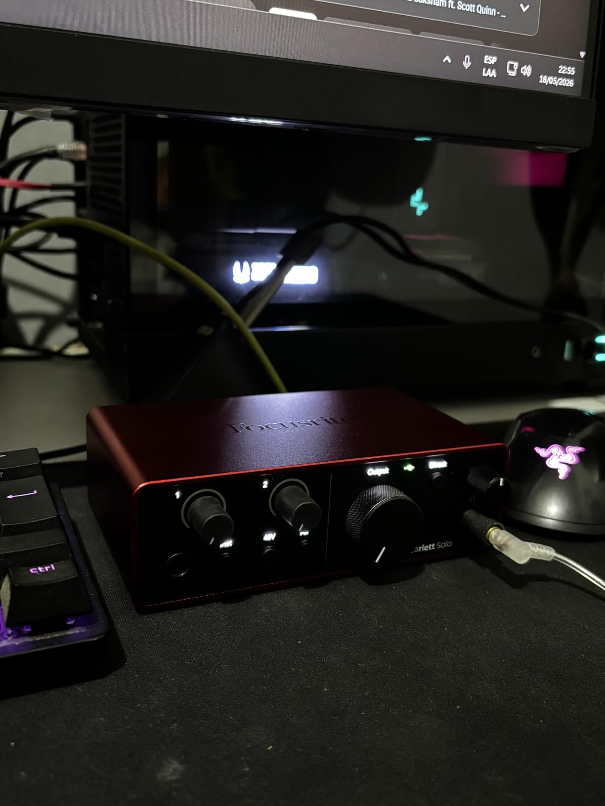 Focusrite Scarlett Solo 4th Gen USB Audio Interface, for the Guitarist, Vocalist, or Producer customer photo 1