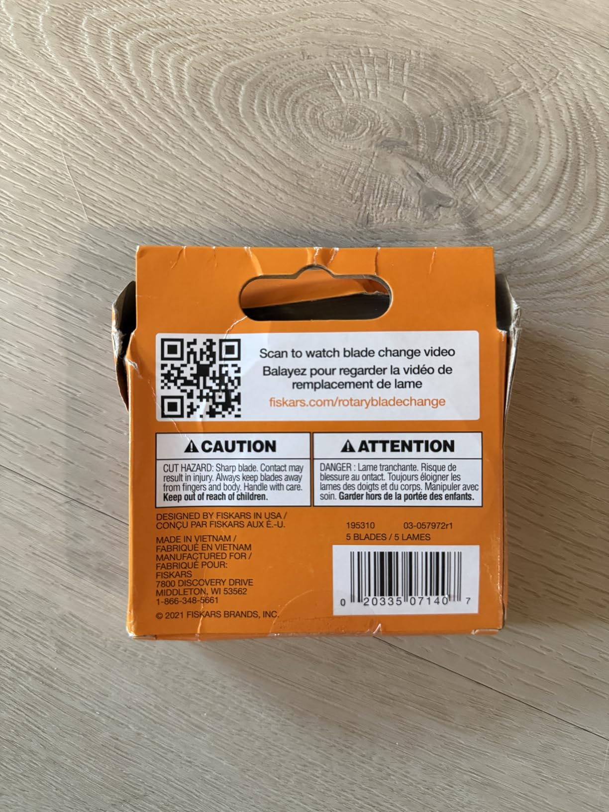 Fiskars 45mm Rotary Blades (5 Pack) - Rotary Cutter Blade Replacement - Crafts, Sewing, and Quilting Projects customer photo 1