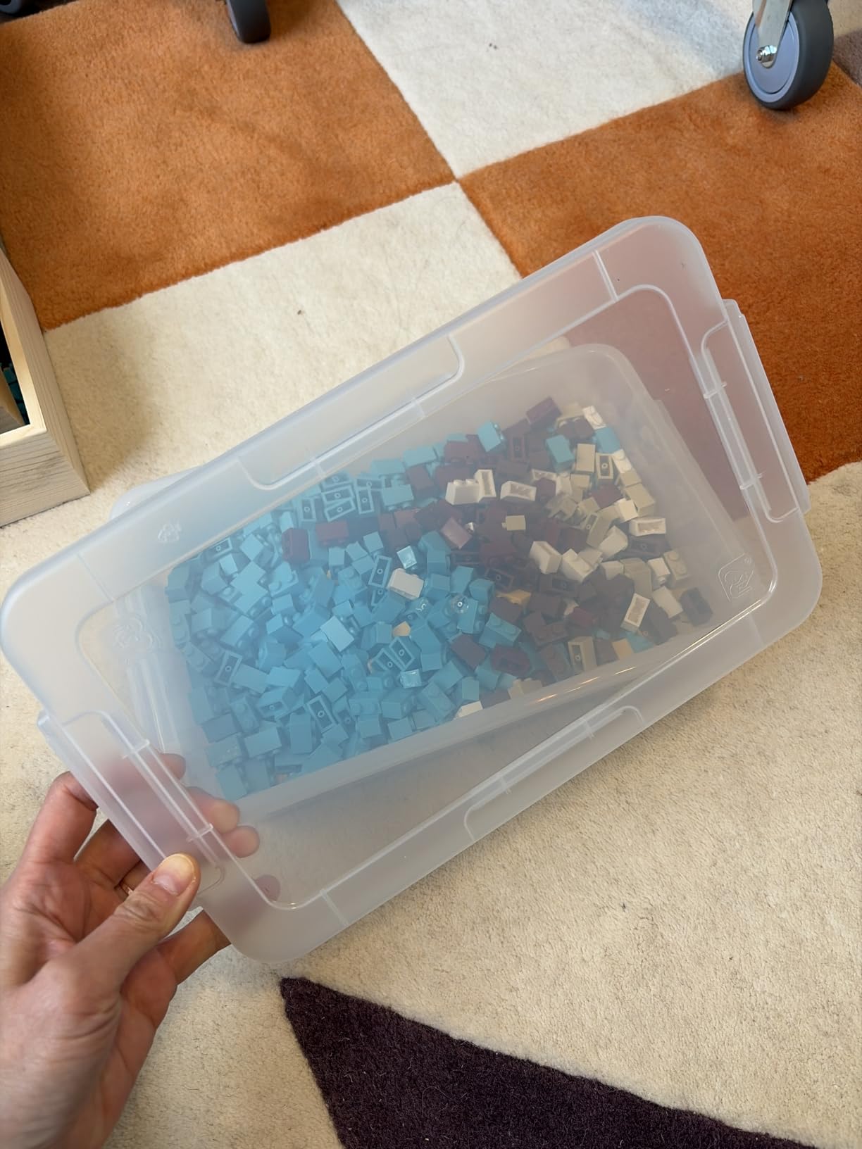 IRIS USA 5 Qt. Plastic Craft Storage Container Bins with Lids, 6 Pack, Small Art & Office Supply Organizer Tote, Sensory Bins & Boxes for Home & University, Stackable, Carry Handle, Clear customer photo 2