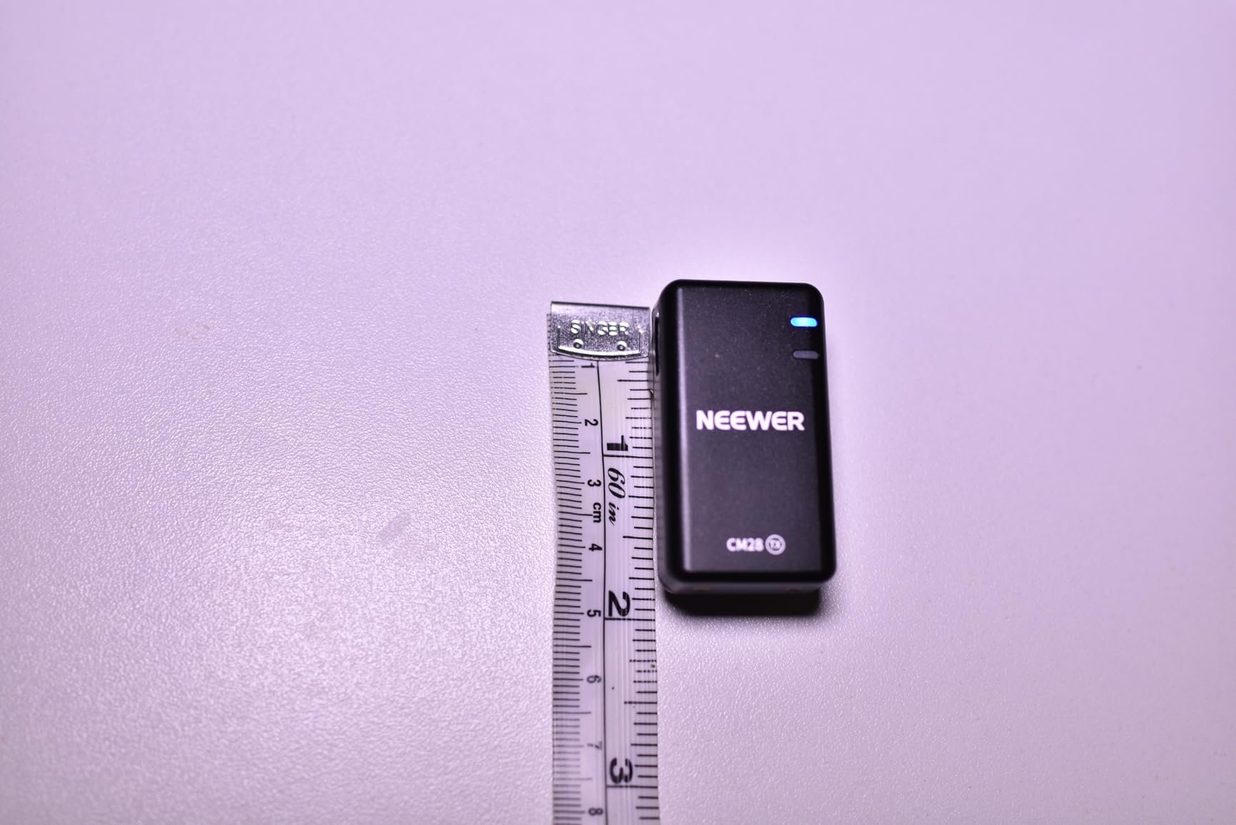 NEEWER CM28 (1 RX + 2 TX + Charging Case), Wireless Lavalier Microphone, Smart Noise Cancelling, 48KHz/16Bit 9 Hrs Uncompressed Recording, 656ft/200m Range, Lav Mic for iPhone, Android, Camera customer photo 2