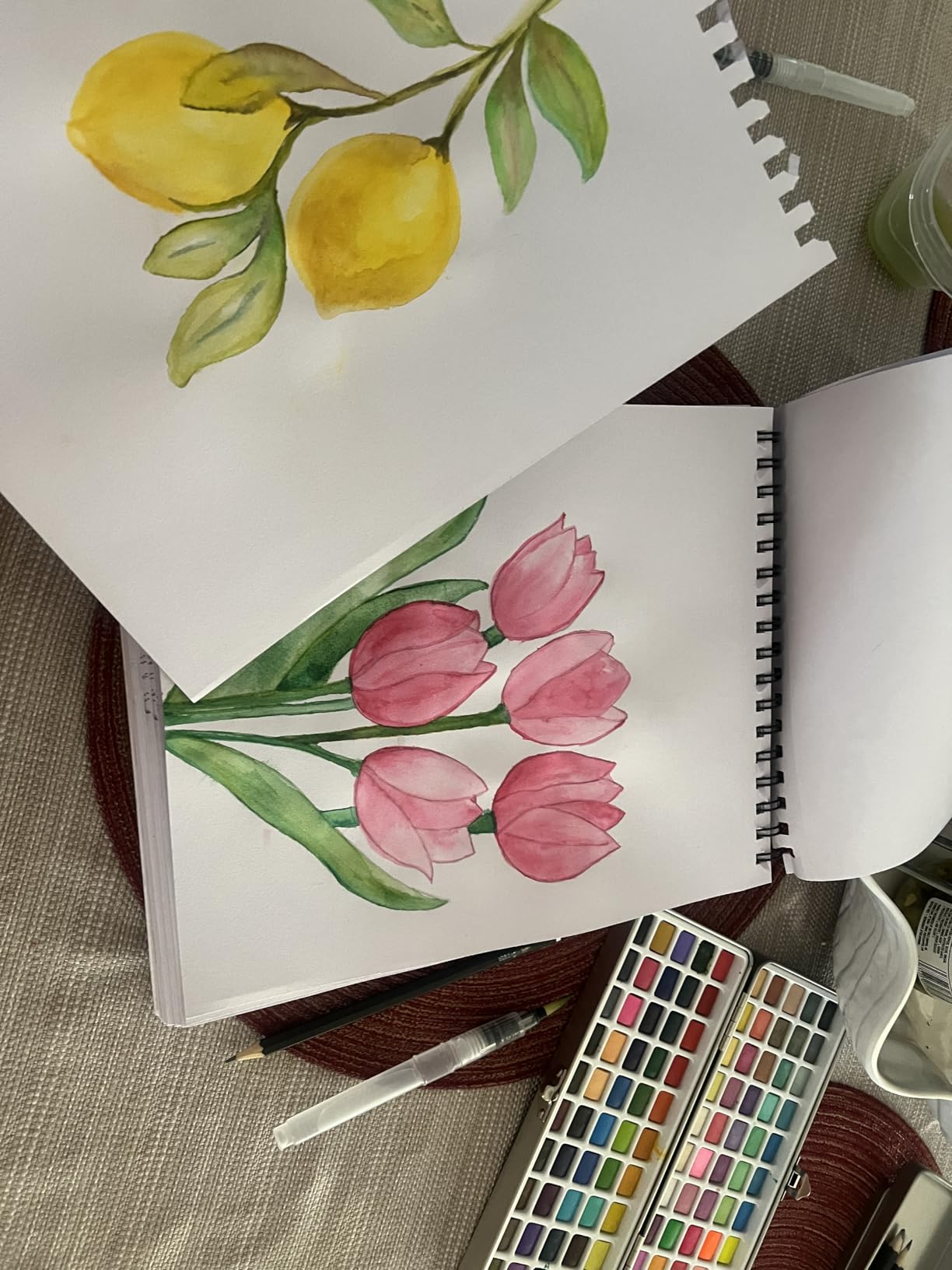 Watercolor Paint Set with 100 Bright Colors: for Adult Beginners & Professional with Metallic - Travel Sized Water Color Art Kit Palette customer photo 1