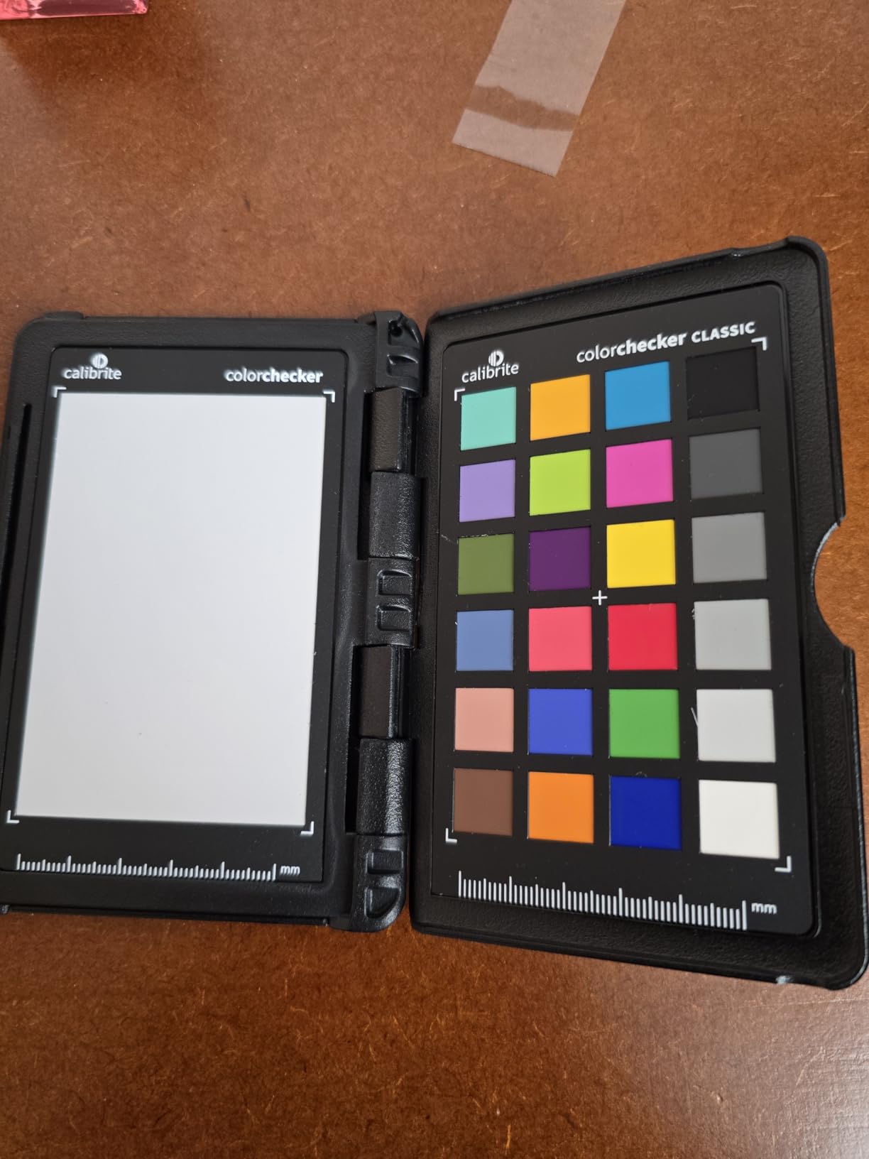 Calibrite ColorChecker Passport Video 2 Portable Color Calibration Kit for Photo/Video, Classic 24 Patch and White Balance Targets w/2 Video Targets, Protective Case and Lanyard customer photo 1