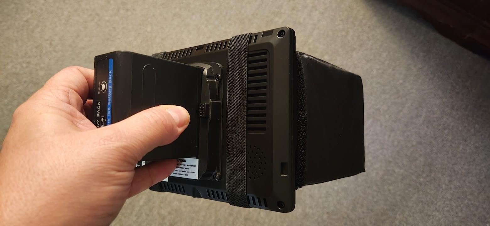 7 Inch Monitor Hood/Sunshade, Foldable and Portable Universal Fit Shade with Elastic Belt, for FEELword FW703, FW759, LUT7, T7 customer photo 2