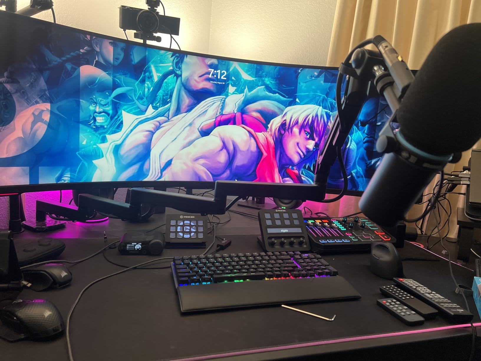 Neewer Low Profile Mic Arm Desk Mount, 360 Degree Swivel Boom Arm with Pneumatic Damping Adjustable, Cable Management, Compatible with Shure MV7 SM7B Blue Yeti - MS002 customer photo 2