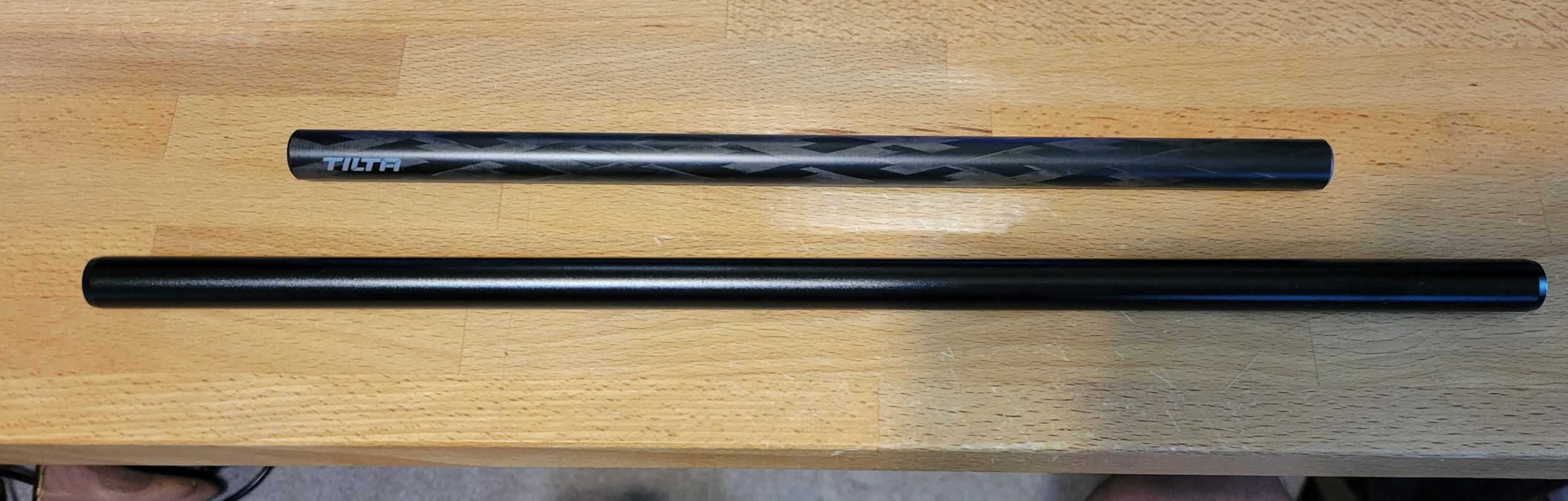 Tilta 2X Carbon Fiber Rods 15mm for Rail Support System | Increased Strength | Mount Accessories | Lightweight | DSLR Shoulder Rig, Camera Stabilizer Cage, Matte Box (30cm) customer photo 1