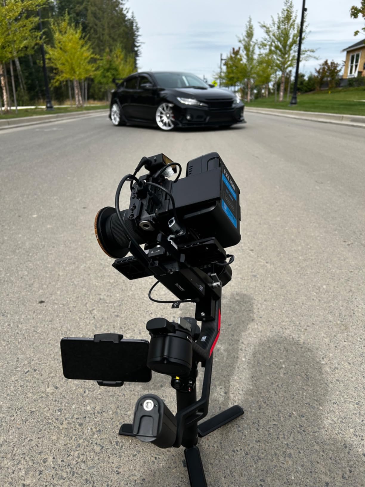 DJI RS 4 Pro, 3-Axis Gimbal stabilizer for Camera for DSLR & Cinema Camera Stabilizer Canon/Sony/Panasonic/Nikon/Fujifilm, 2nd-Gen Native Vertical Shooting, 4.5kg (10lbs) Payload, Camera Gimbal customer photo 2